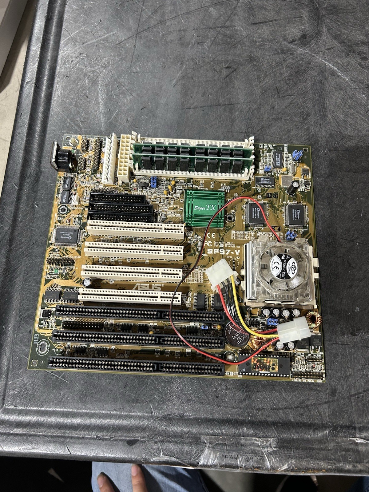Vintage Asus SP97-V Socket 7 Motherboard + Pentium MMX 200 + 16mb + Video 2