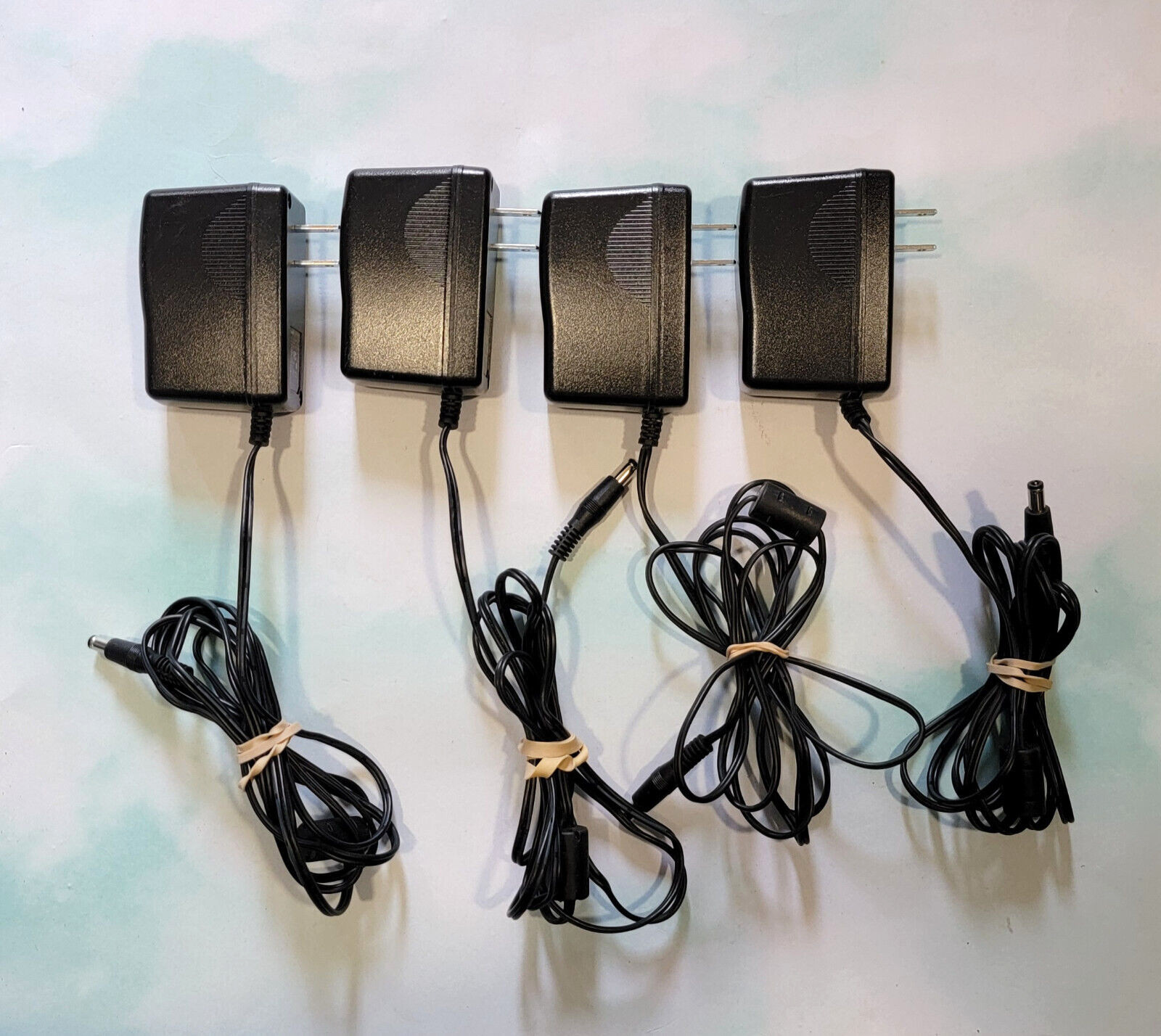 2ABL024F Chanzon 12V 2A UL Listed 24W AC DC Switching Power Supply