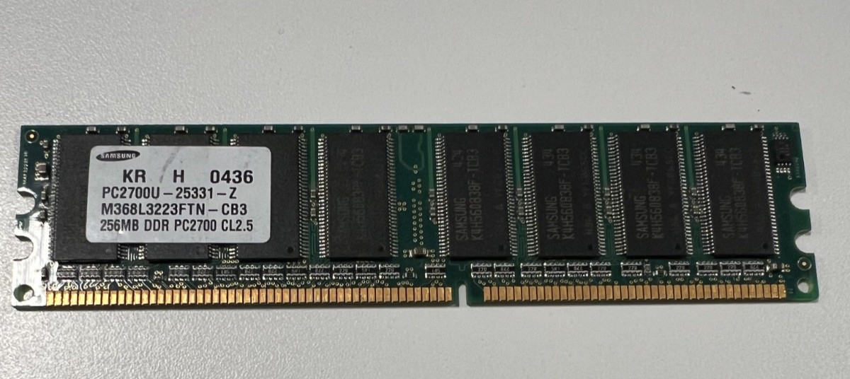 Samsung 256MB DDR PC2700 CL2.5 Memory Module – M368L3223FTN-CB3 / PC2700U-25331-