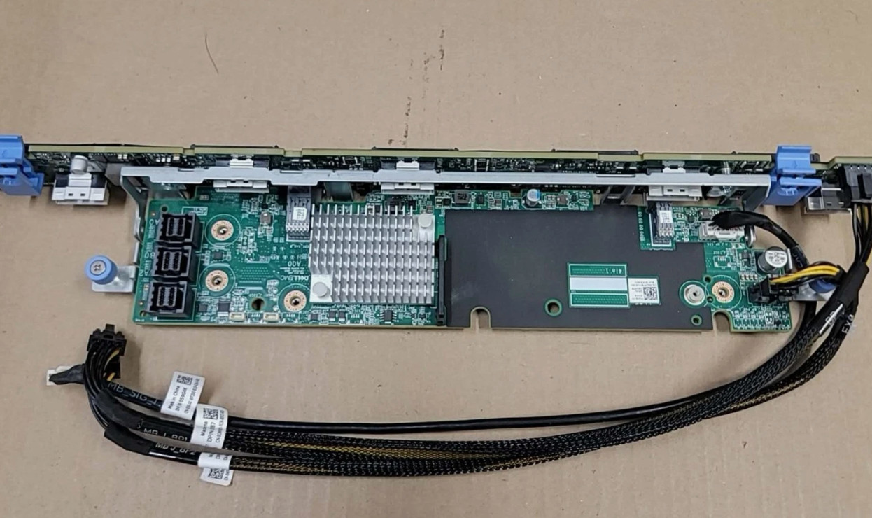 Dell CFKJ5 NFNNV PowerEdge R640 10x2.5” SFF Backplane  w/Expander 091P78 W/Cable