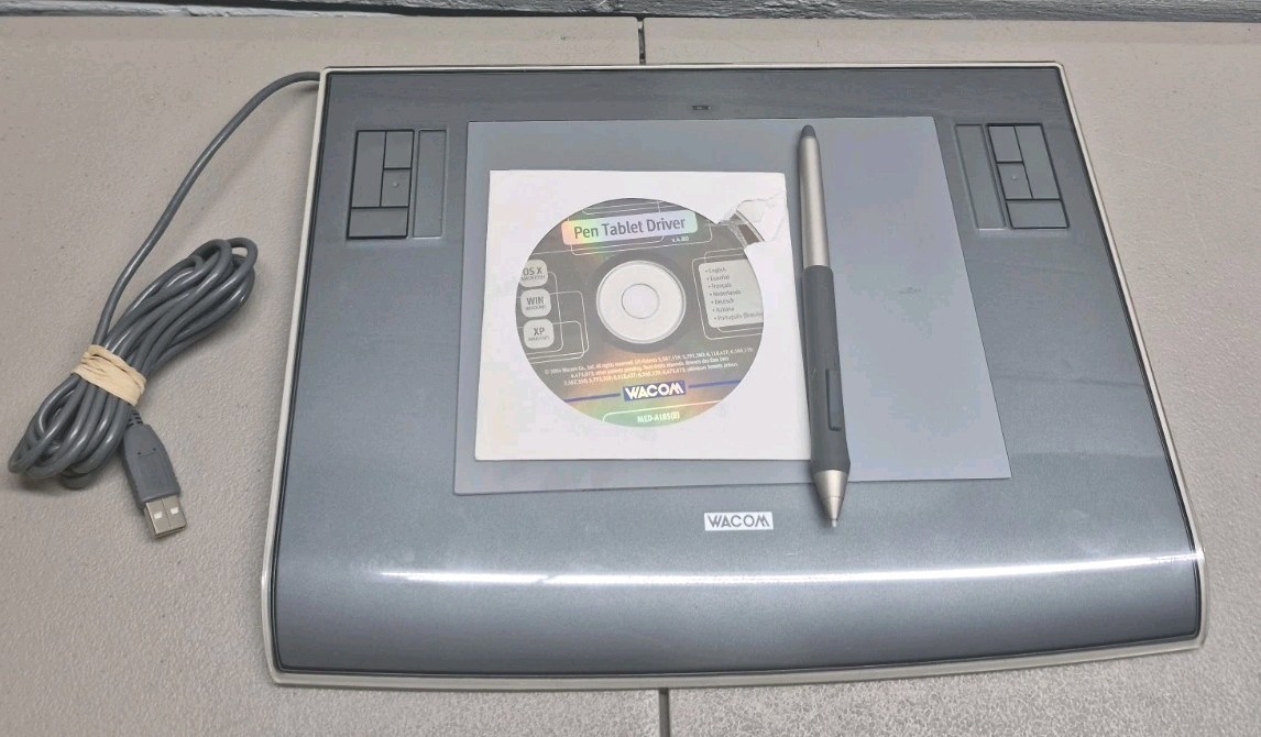 Wacom Intuos 3 PTZ-630 6x8 Graphics Tablet BUNDLE w/ Grip Pen & Driver CD -...