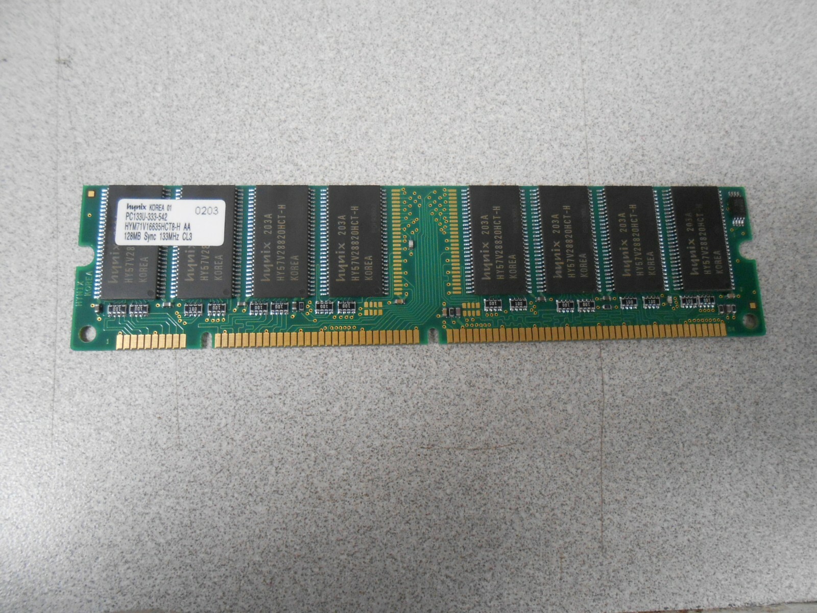 NOS Hynix 128MB PC133U Memory HYM71V16635HCT8H CL3 Memory