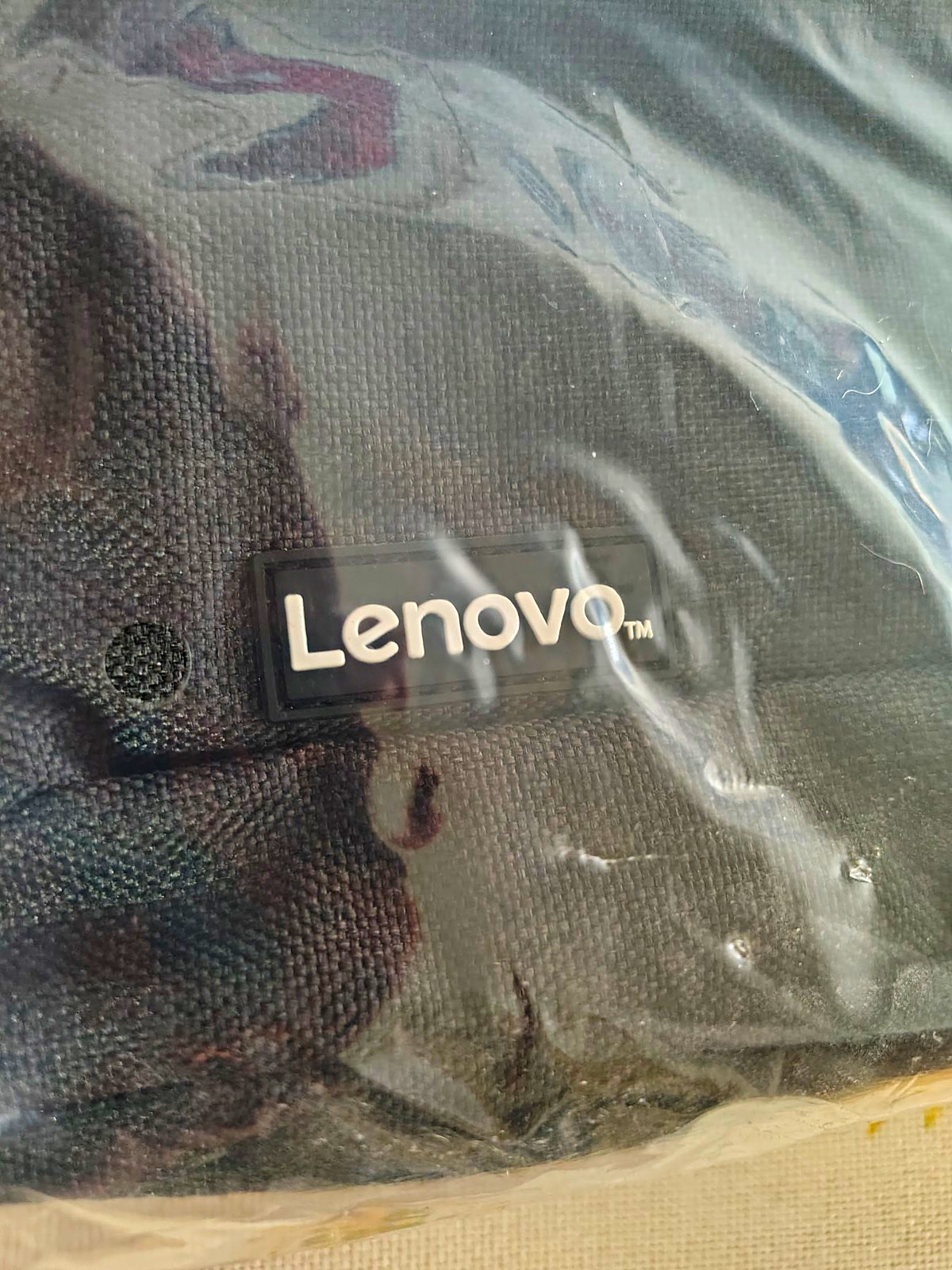 Lenovo T210 15.6 in Top-Loading Padded Shoulder/Messenger Bag Black GX40Q17229