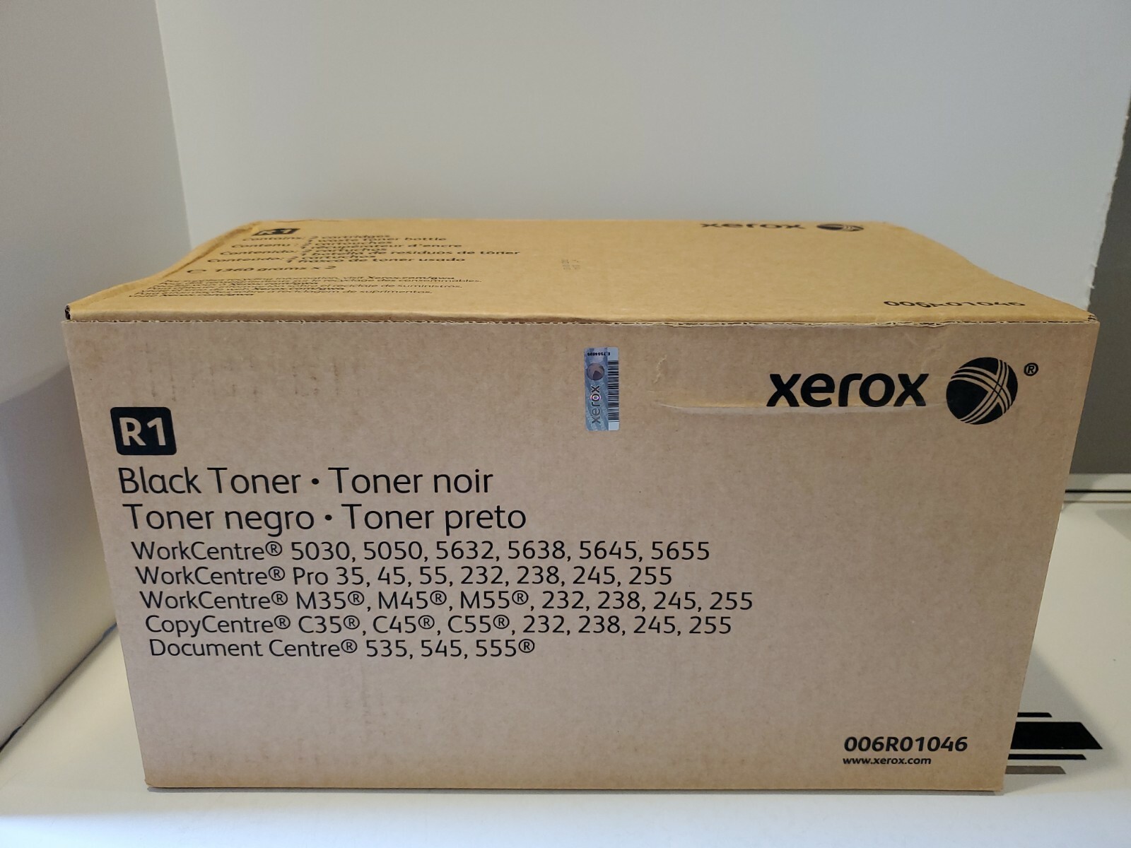 Xerox R1 006R01046 New Sealed Contains 2 Black Toner Cartridges 1 Waste Bottle 