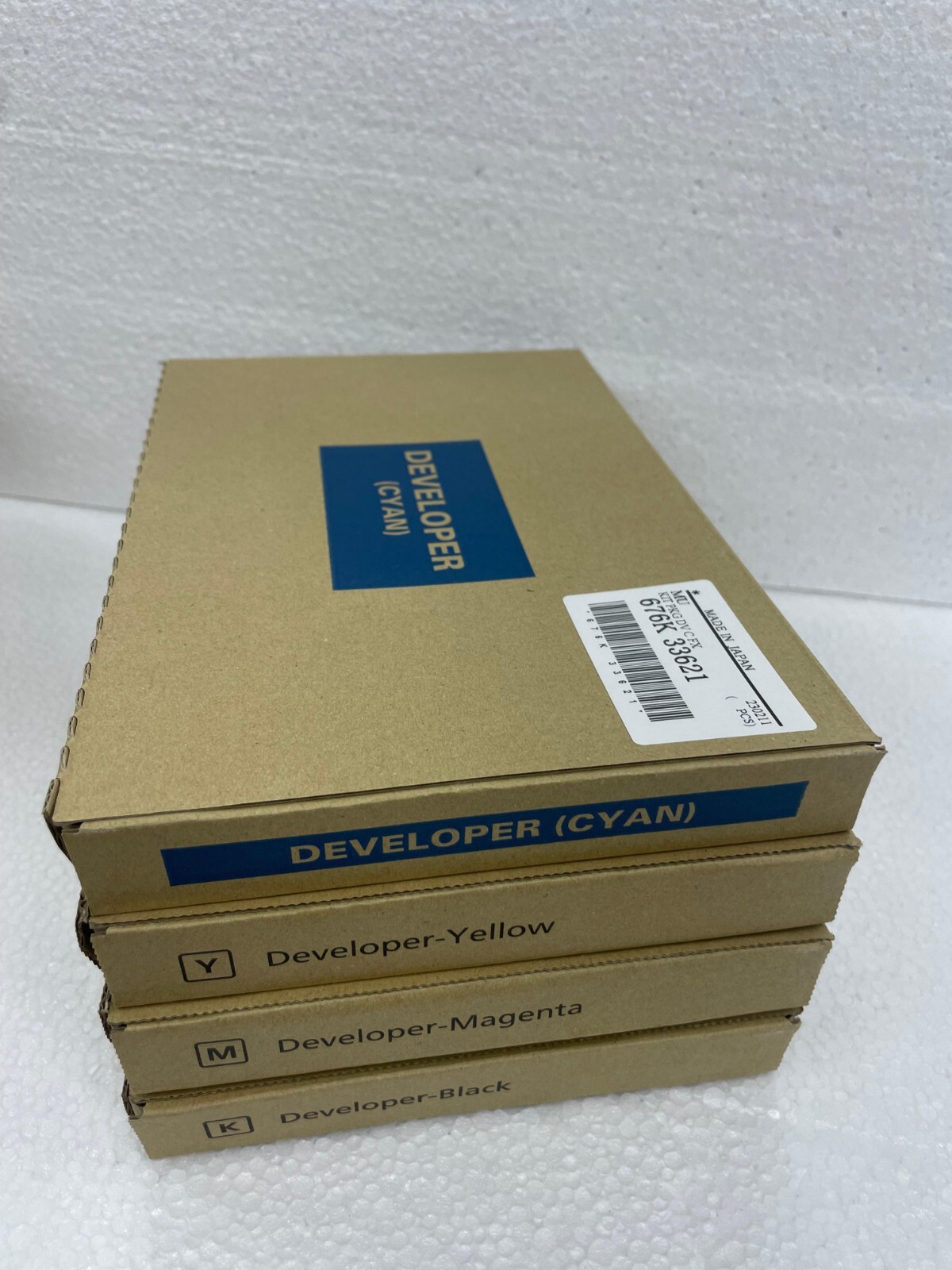 Versant 80 180 2100 3100 Developer Set CMYK. Original