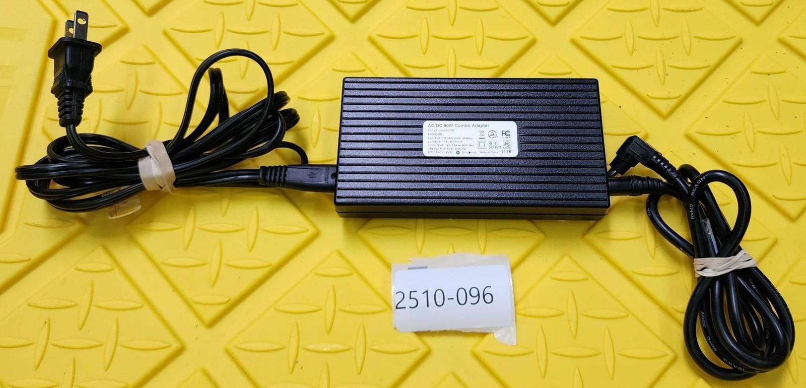 Lind CF-LNDACDC90 AC/DC 90W Combo Power Adapter ToughBook - NEW OLD STOCK
