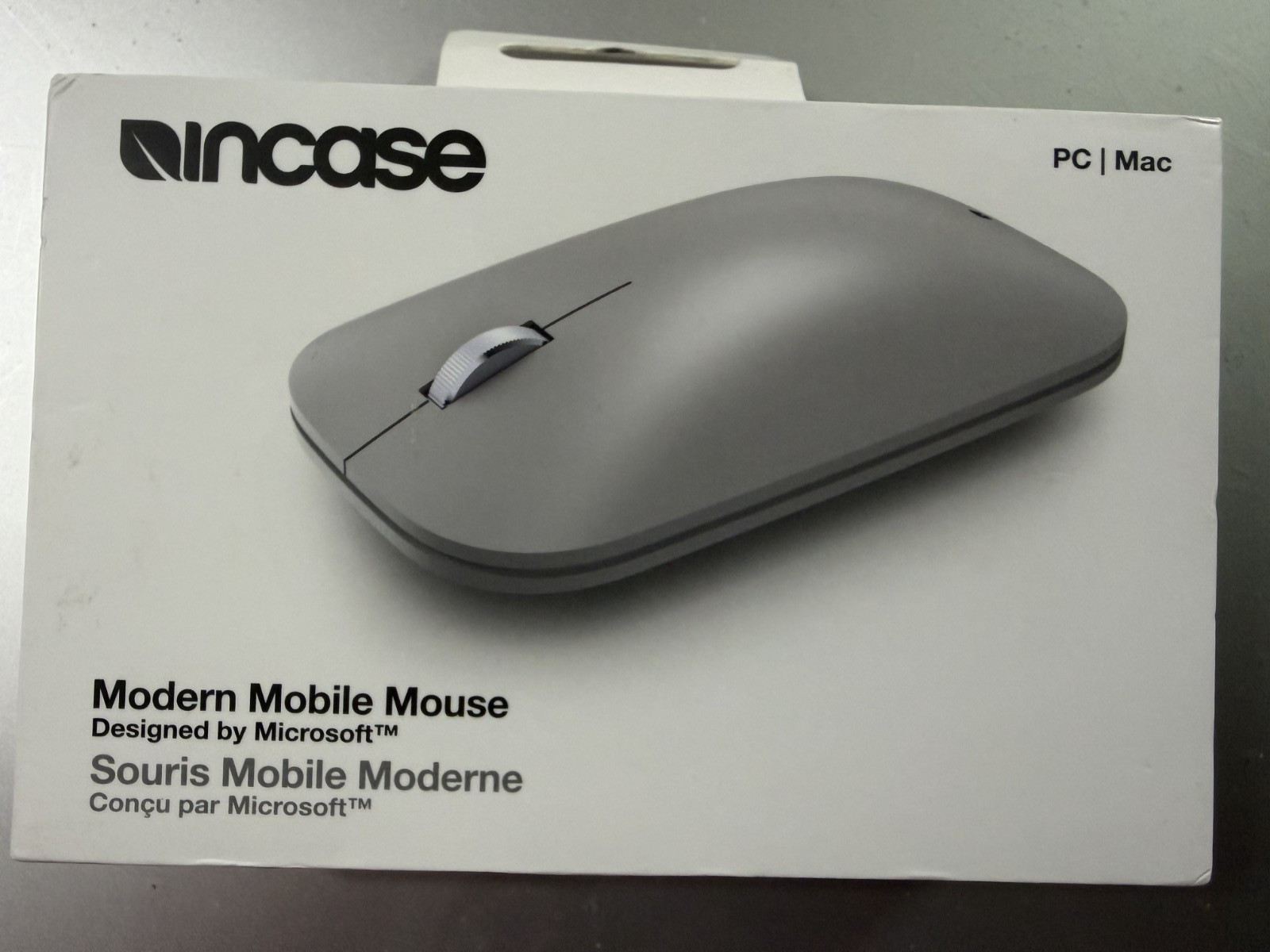 Incase Designed by Microsof Modern Mobile Mouse SILVER