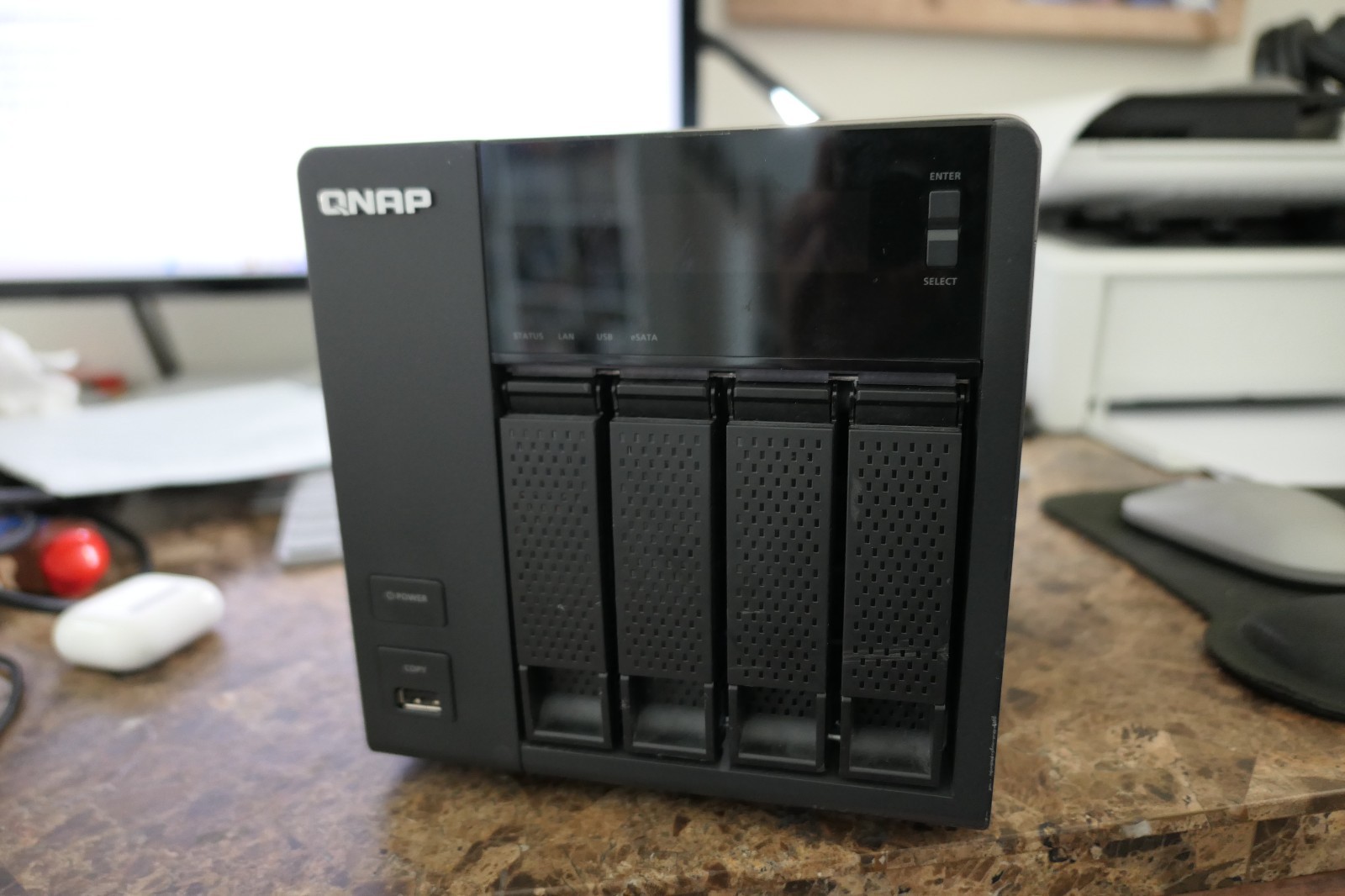 TS-419P+ QNAP 4 Bay Desktop NAS 503MB Memory NO PSU NO HDD