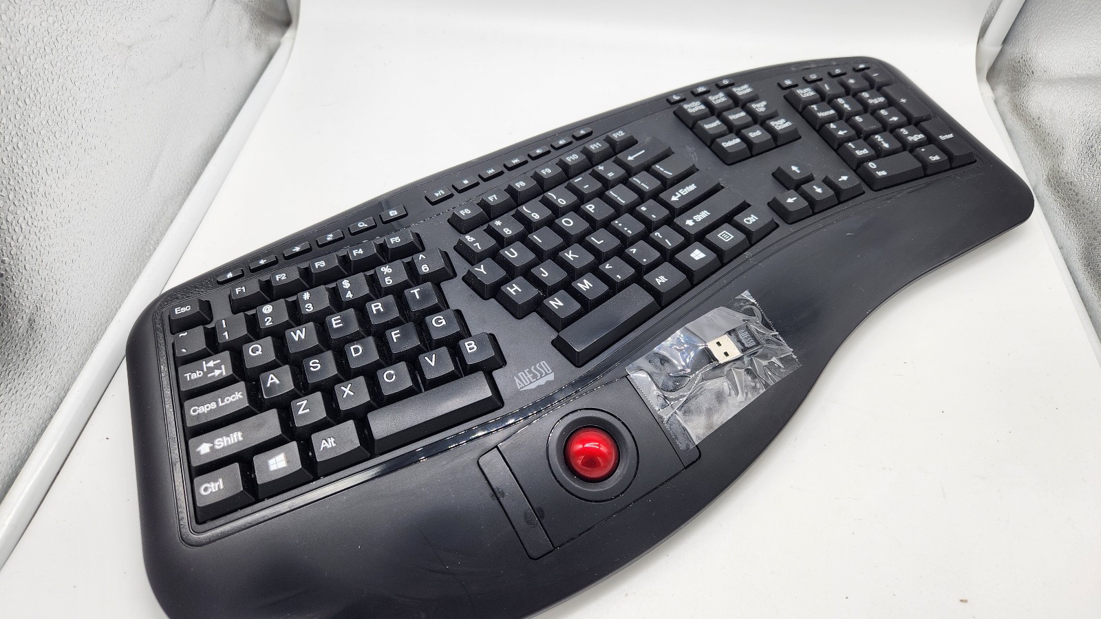 WKB-3500UB Tru-Form 3500, 2.4GHz Wireless Ergonomic Trackball Keyboard