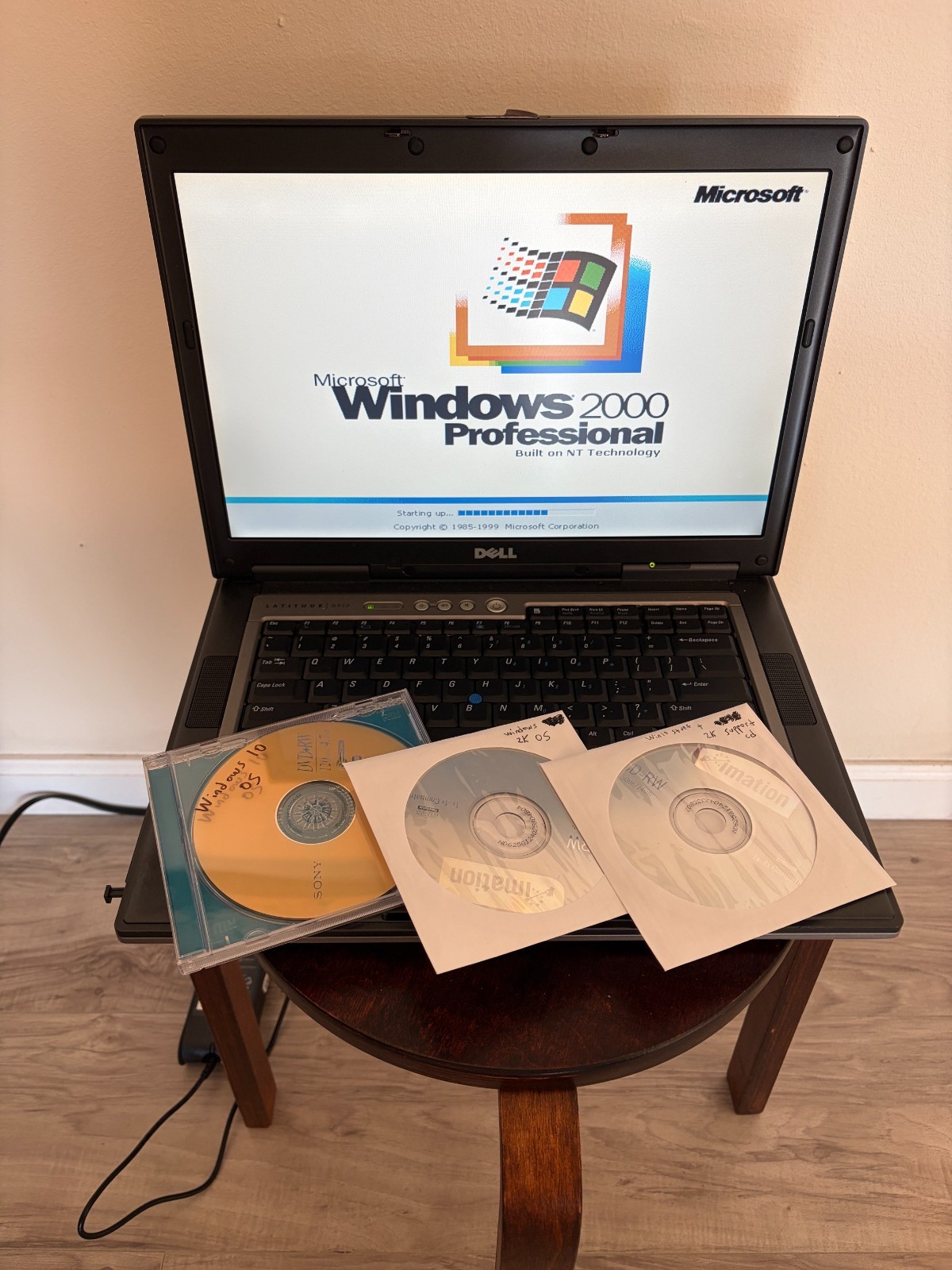 Dell Latitude D820 Retro Laptop Win2000 + Win10 Dual Boot SSD serial port DVD