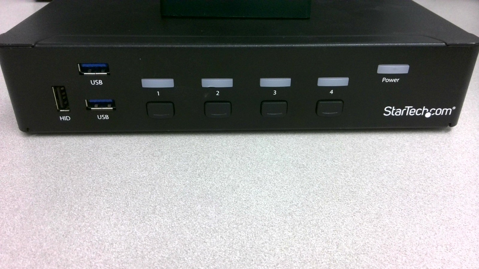 StarTech.com SV431DPU3A2 4-Port KVM Switch With Built-in USB 3.0 Tested