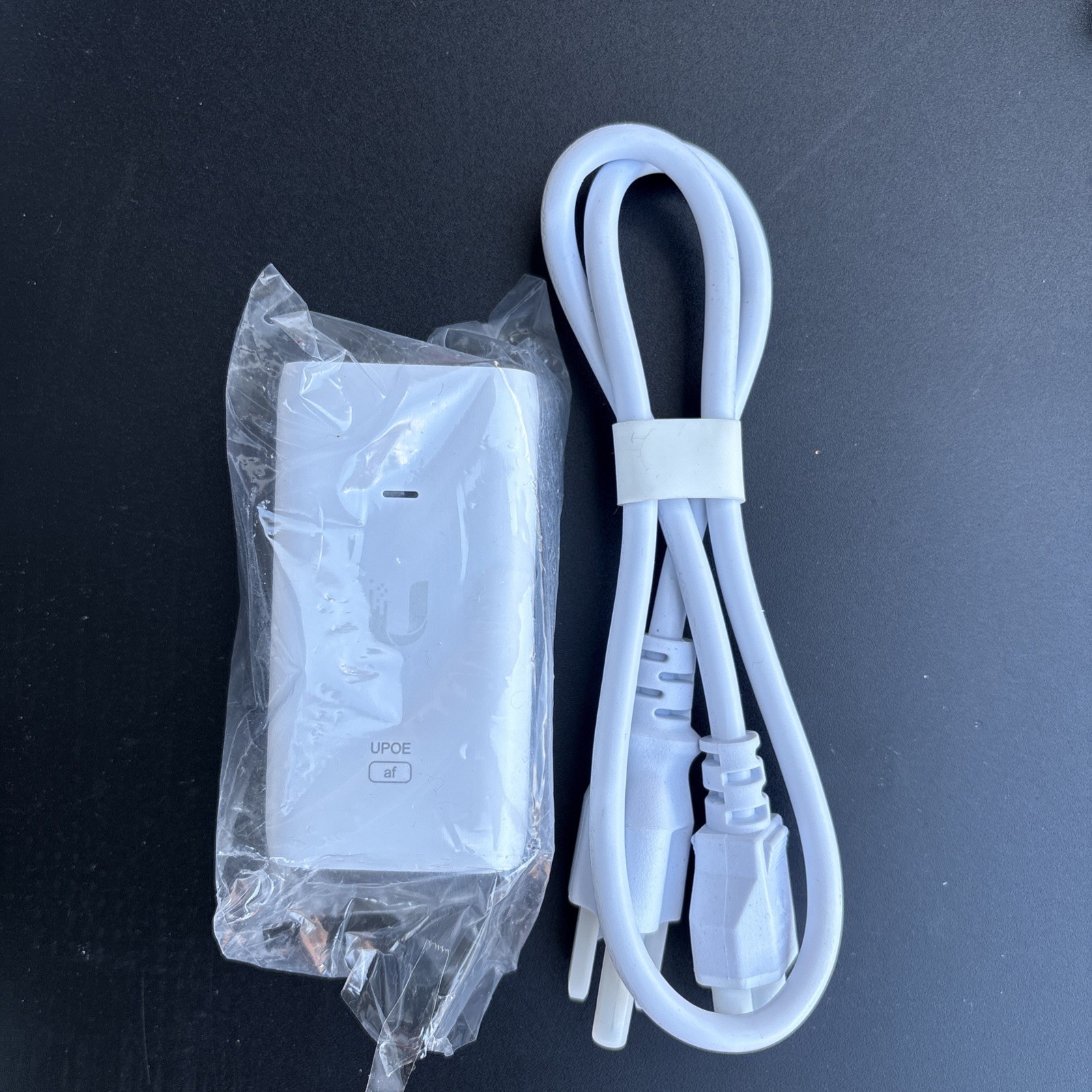 Genuine Ubiquiti U-POE-af Switching Gigabit PoE Injector 48V 0.32A w/PC