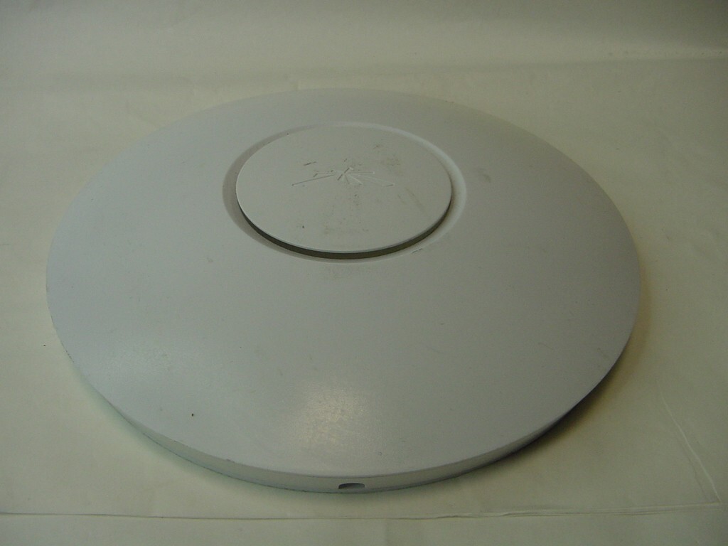 UBIQUITI UNIFI AP AC PRO ACCESS POINT - NO BACKPLATE