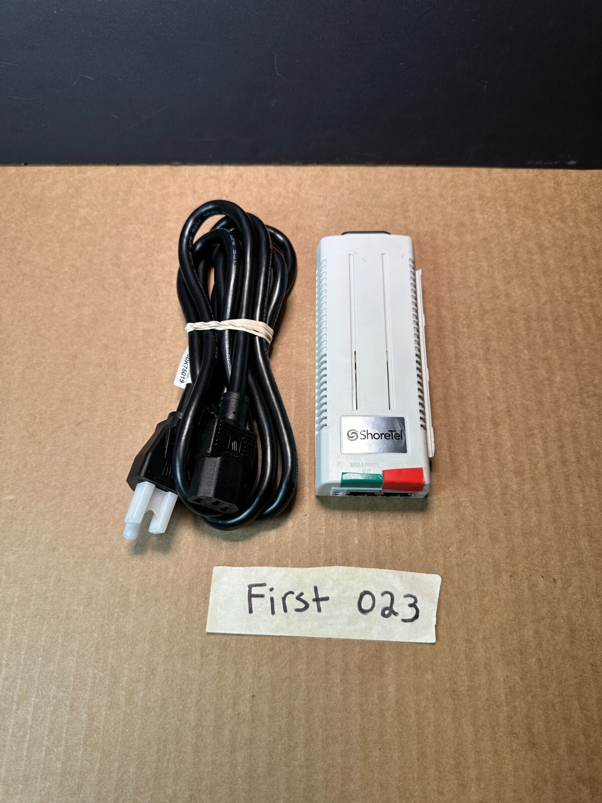Genuine PowerDsine 3001 PoE Injector W/Power Cord Incl P/N PD-3001/AC 16.8 Watts