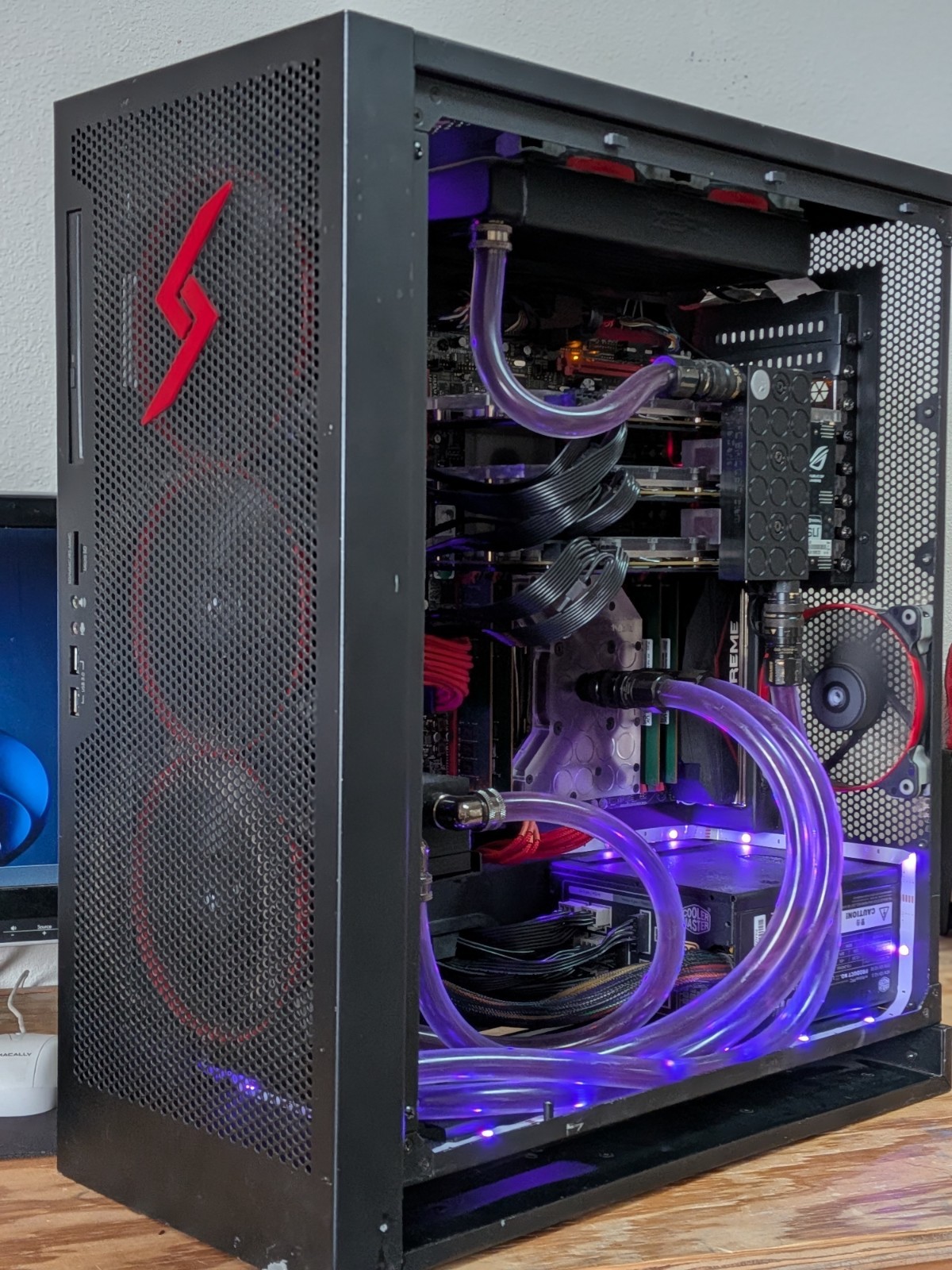 Digital Storm X99 HEDT Rig- 12 Core Xeon @3.2 GHz | 3x 980 Ti SLI | 32GB | 4.5TB