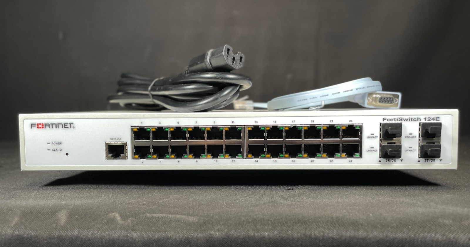 Fortinet FortiSwitch FS-124E 24 Port 24x1GbE  4x SFP Managed Ethernet Switch