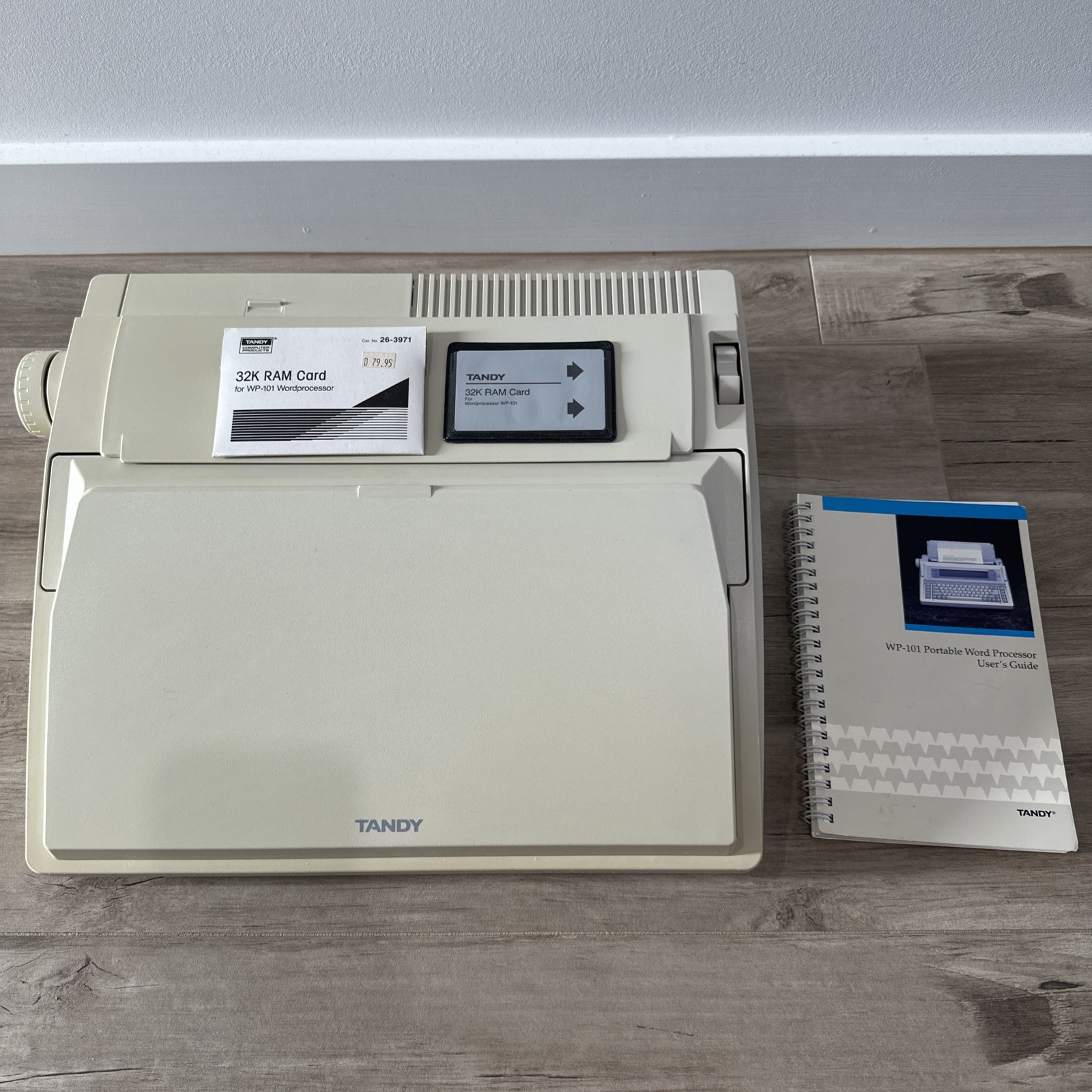 VTG Tandy WP-101 Portable Word Processor w/ Users Guide & 32K RAM Card Working