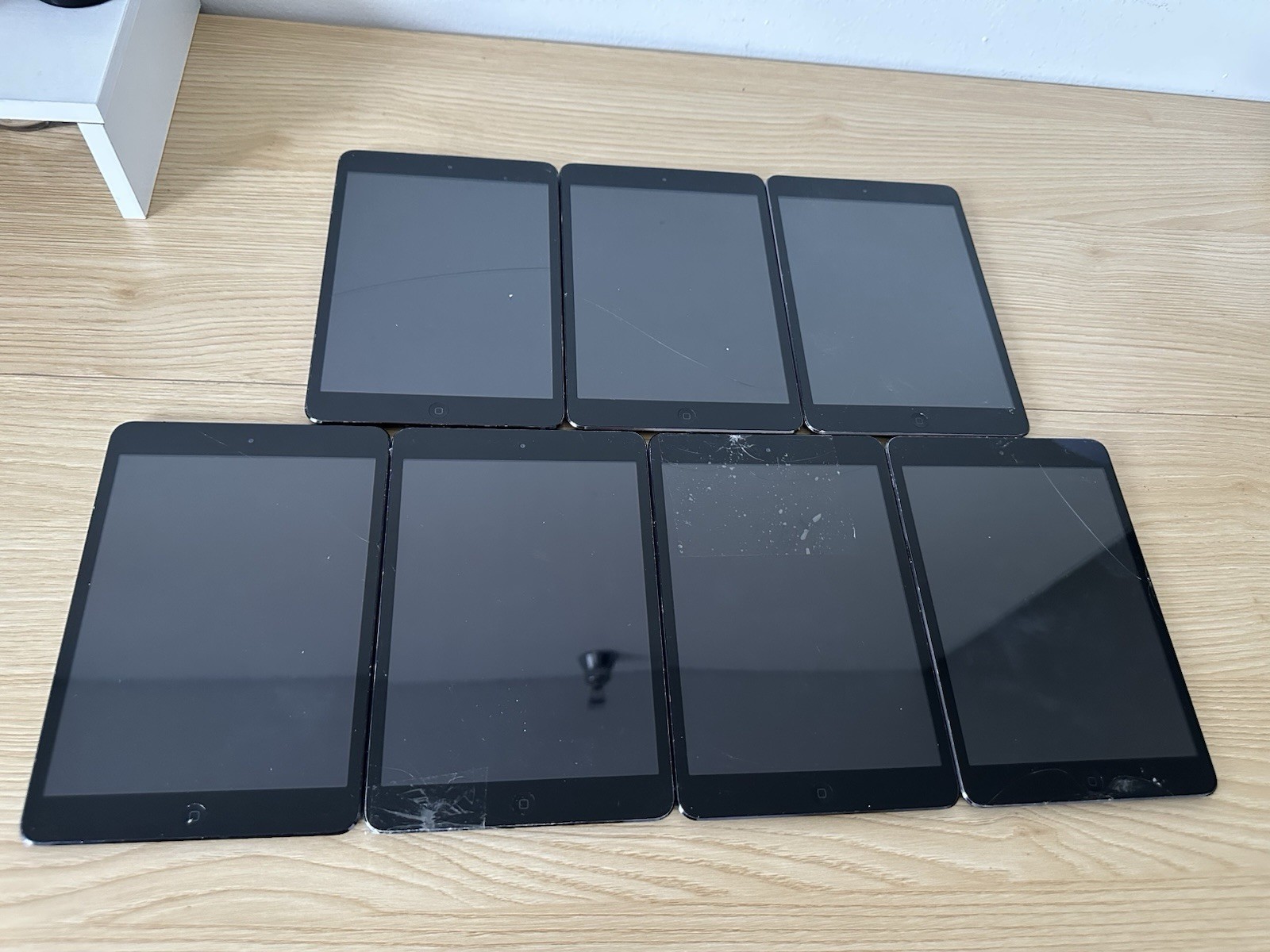 7x Apple iPad Mini Tablet A1432 – School Engraved – Untested – Mixed