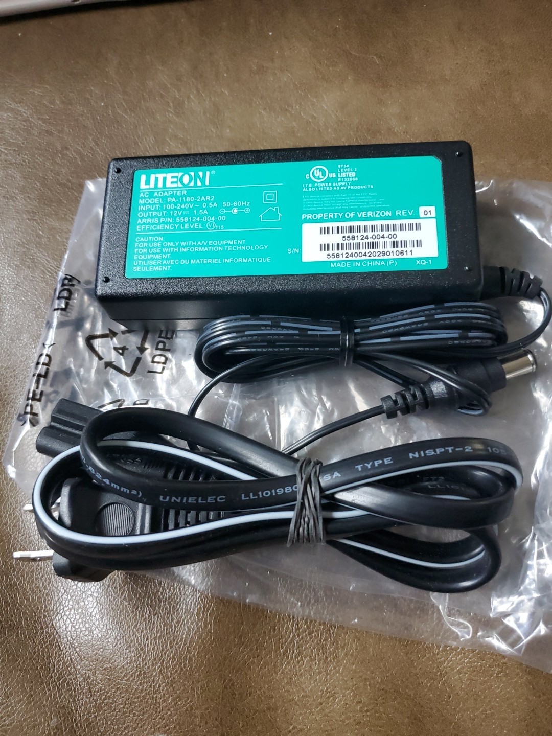 Liteon AC Adapter Pa-1180-2ar2