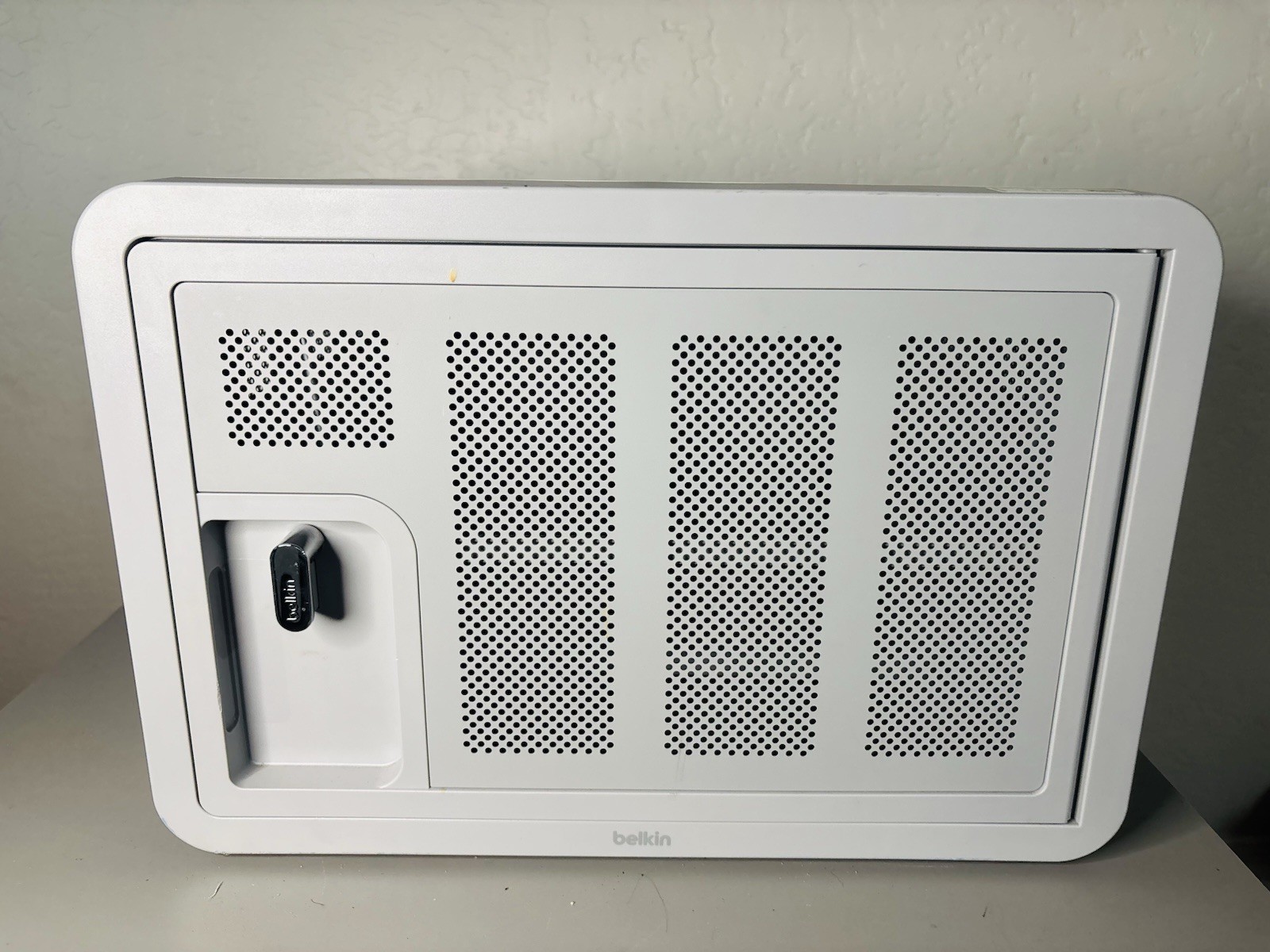 Belkin Secure and Charge Lockable Cabinet (Model B2B133) For Up To 10 Devices