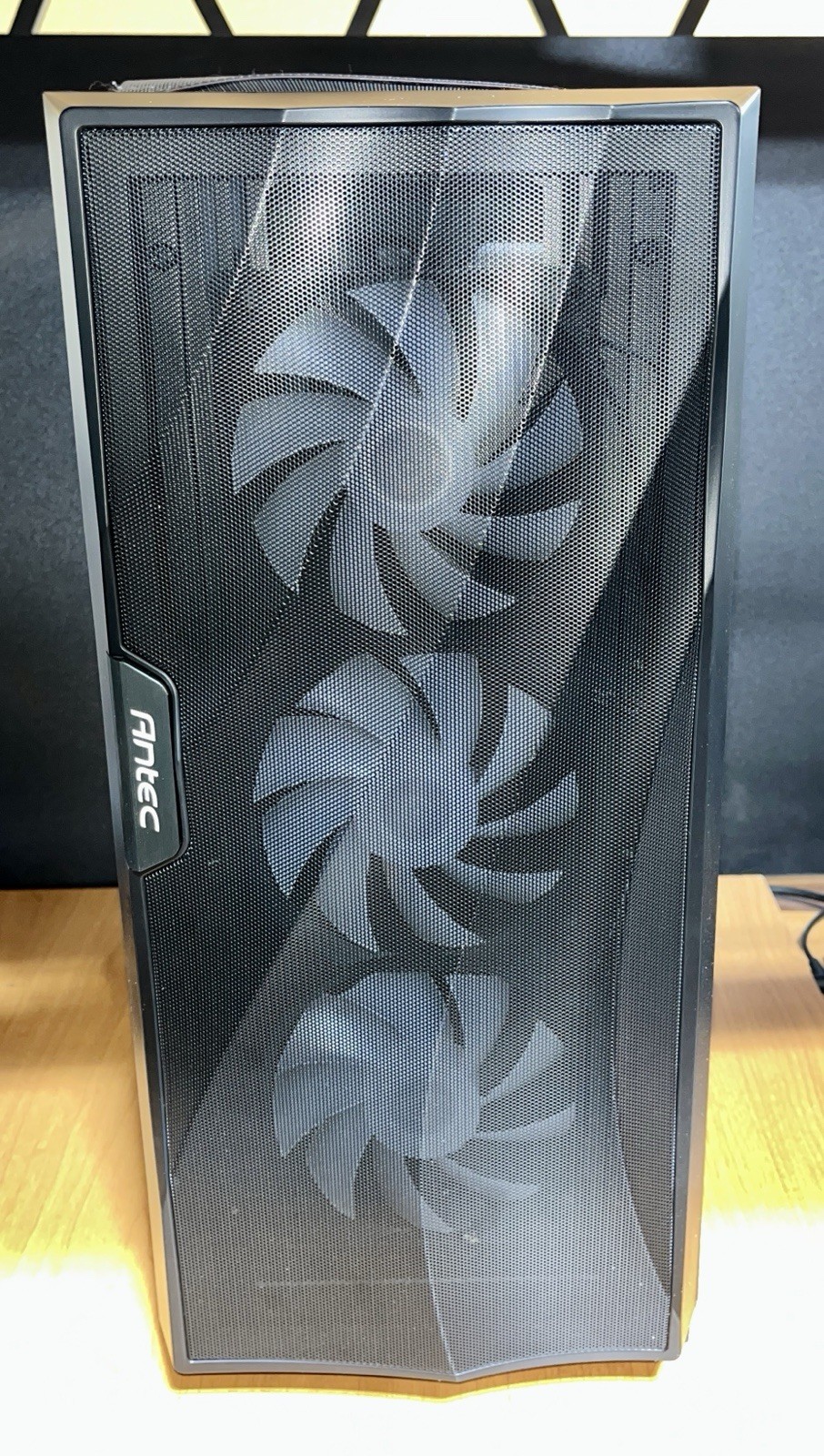 Antec Dark League DF700 FLUX Mid Tower ATX PC Case - Black* Missing Side Panel