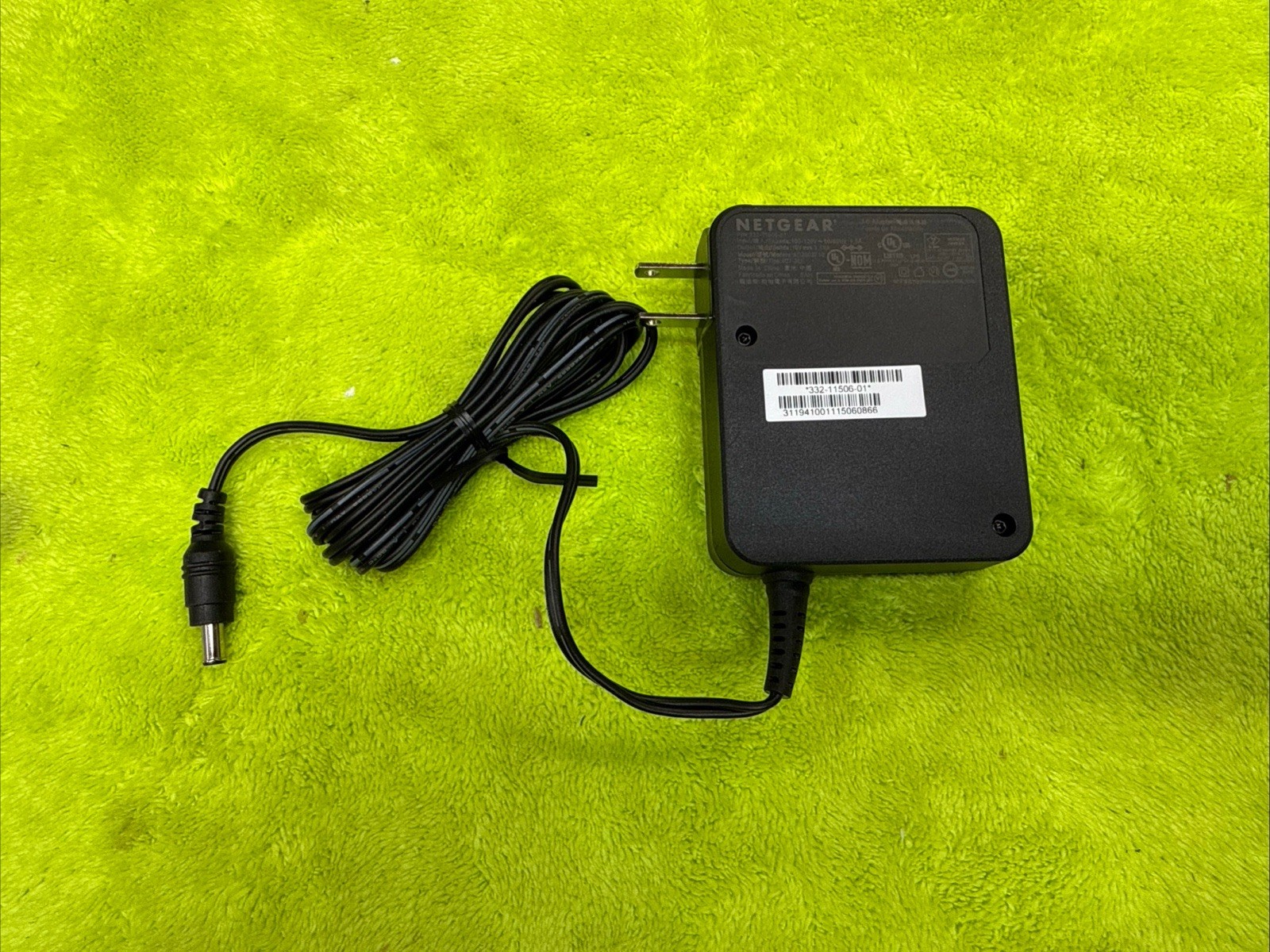 OEM NETGEAR NIGHTHAWK 332-11508-01 18W Genuine AC Power Adapter NEW SEE PICS 🔥