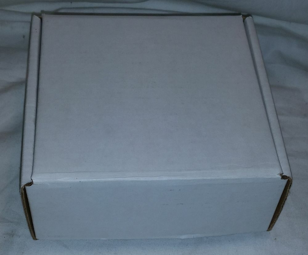 Black Box Network Services LGC121A-R2 Multipower Miniature Media Converter NEW