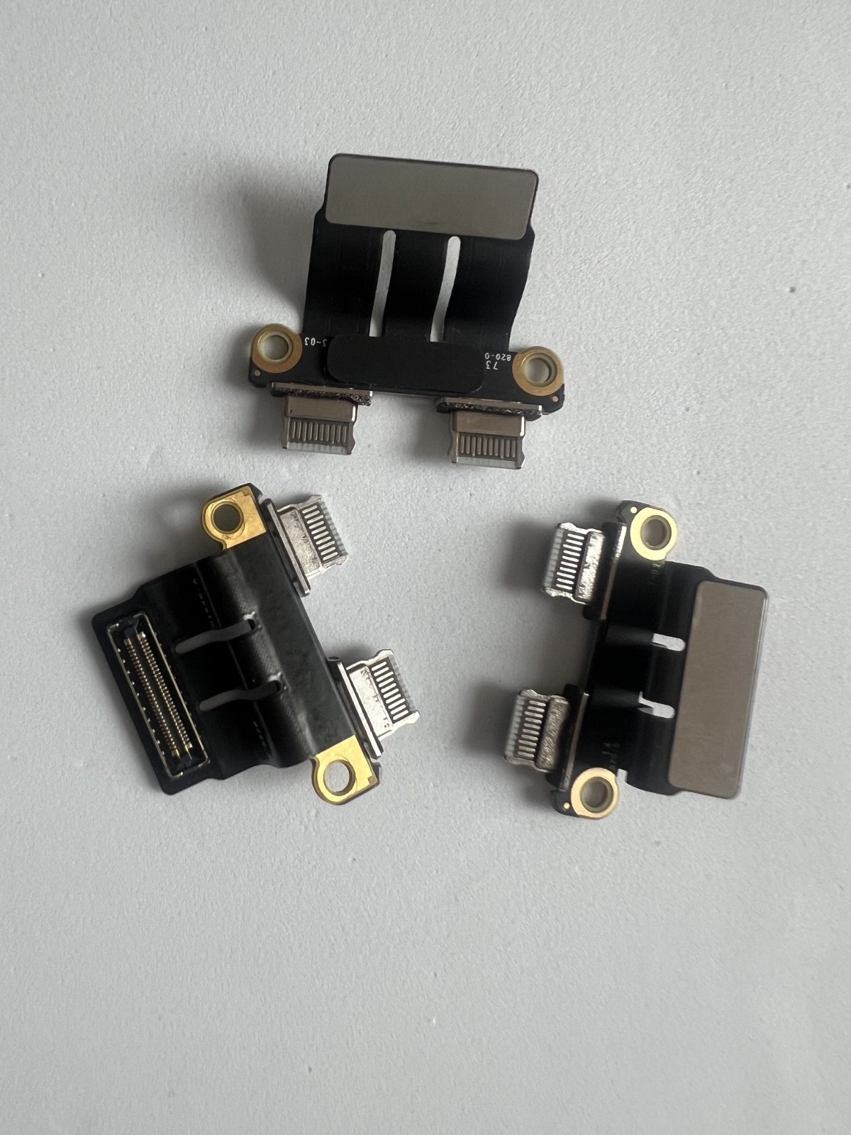 Genuine Apple MacBook Pro USB-C Port A1706 A1707 A1989 A1990 A2141 A2338 OEM