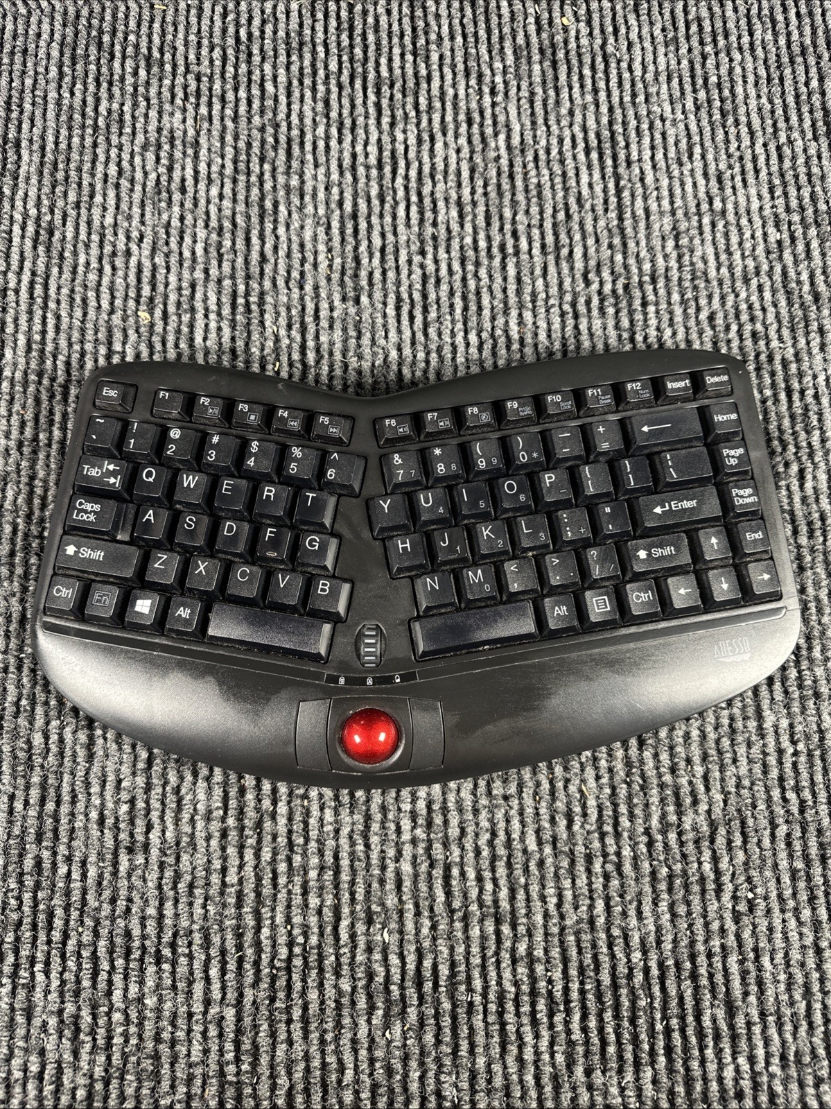 Adesso Tru-Form Media 3150 - 2.4 GHz Wireless Ergo Trackball Keyboard