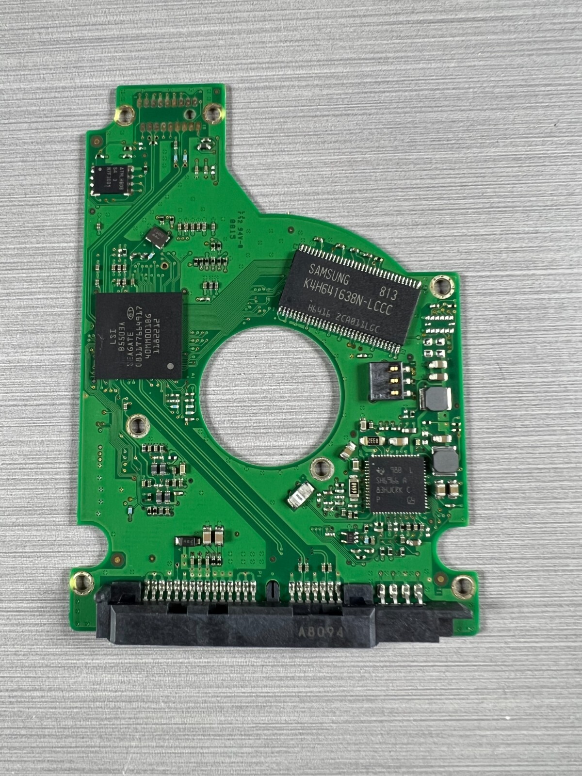 PCB - Seagate Momentus ST9250320AS SATA 250 GB 2.5 Laptop Hard Drive Board