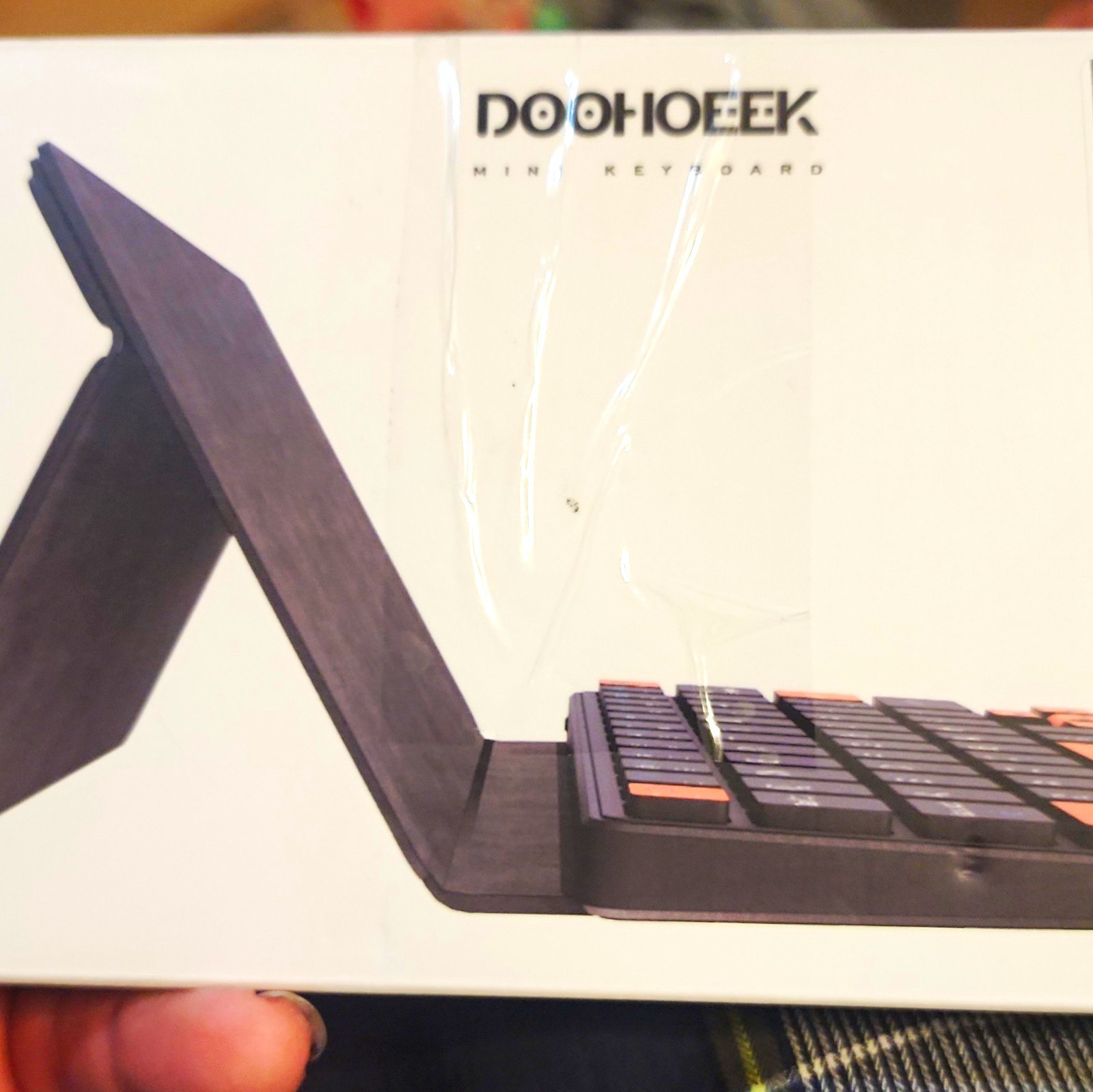DOOHIOEEK Mini Keyboard Folio/Case Black Universal Compatible Keyboard
