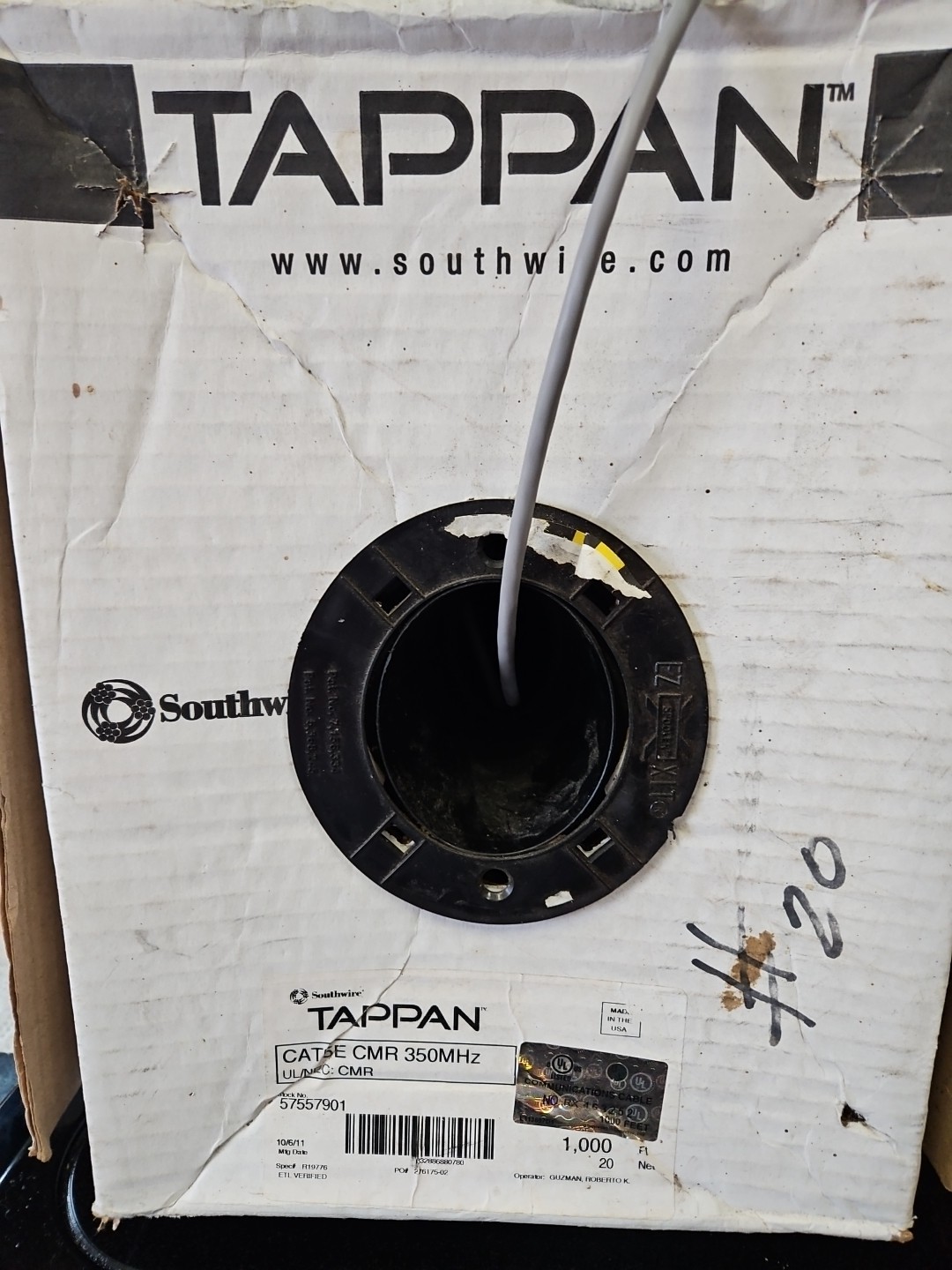 Southwire Tappan Cat5E CMR 350 MHz Stock #57557901 Not A Full Box
