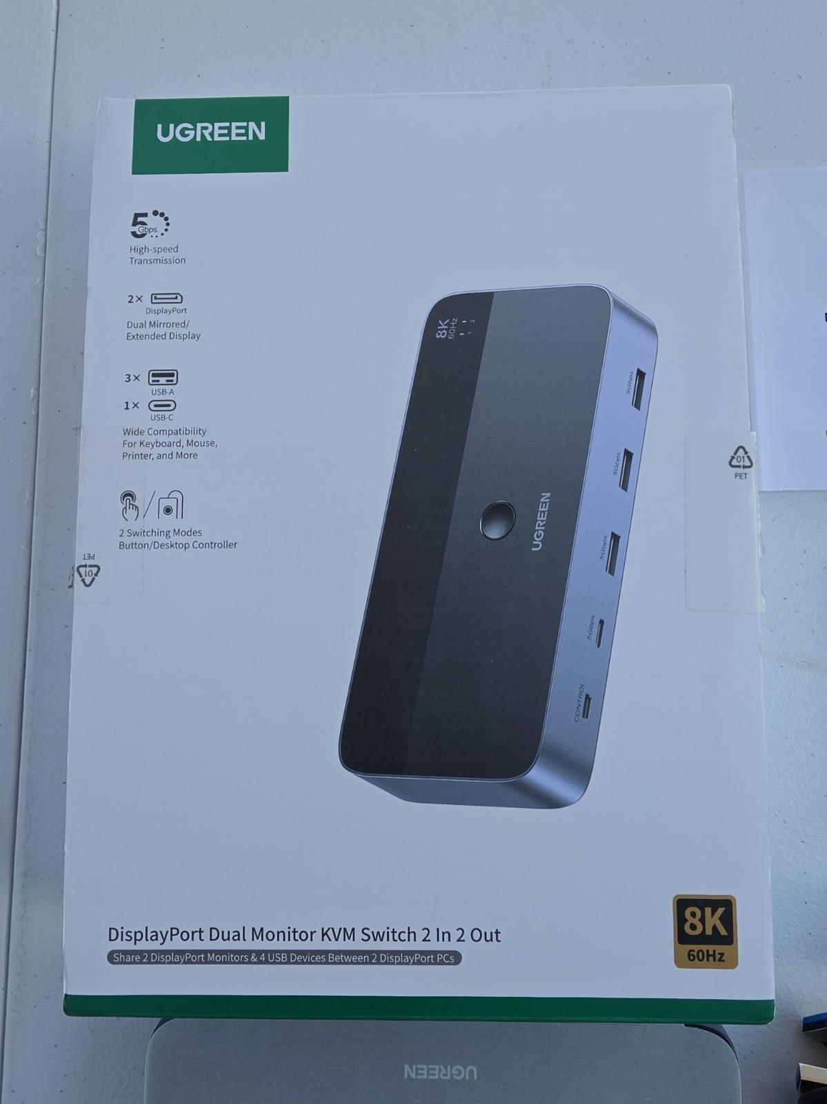UGREEN 8K@60Hz Displayport KVM Switch 2 Monitors 2 Computers, Aluminum with 4 US
