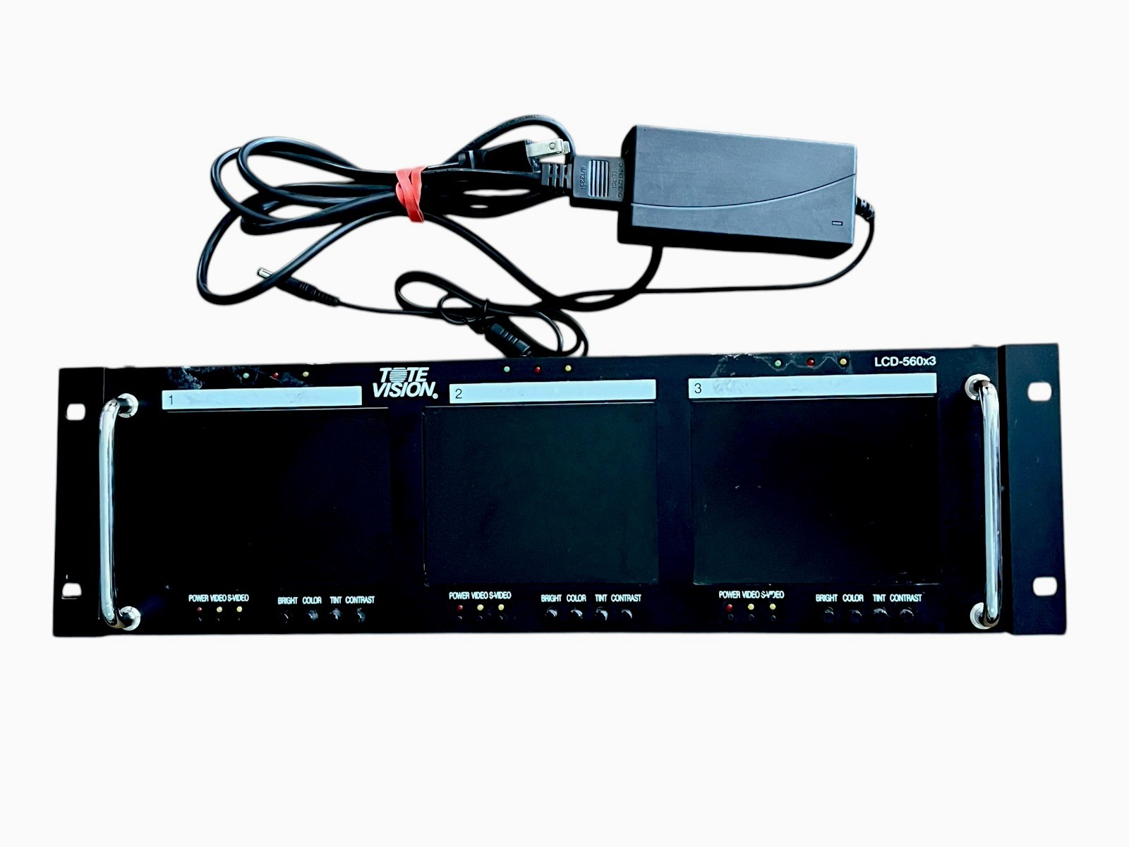 Tote Vision LCD-560X3 3 Screen Monitor System