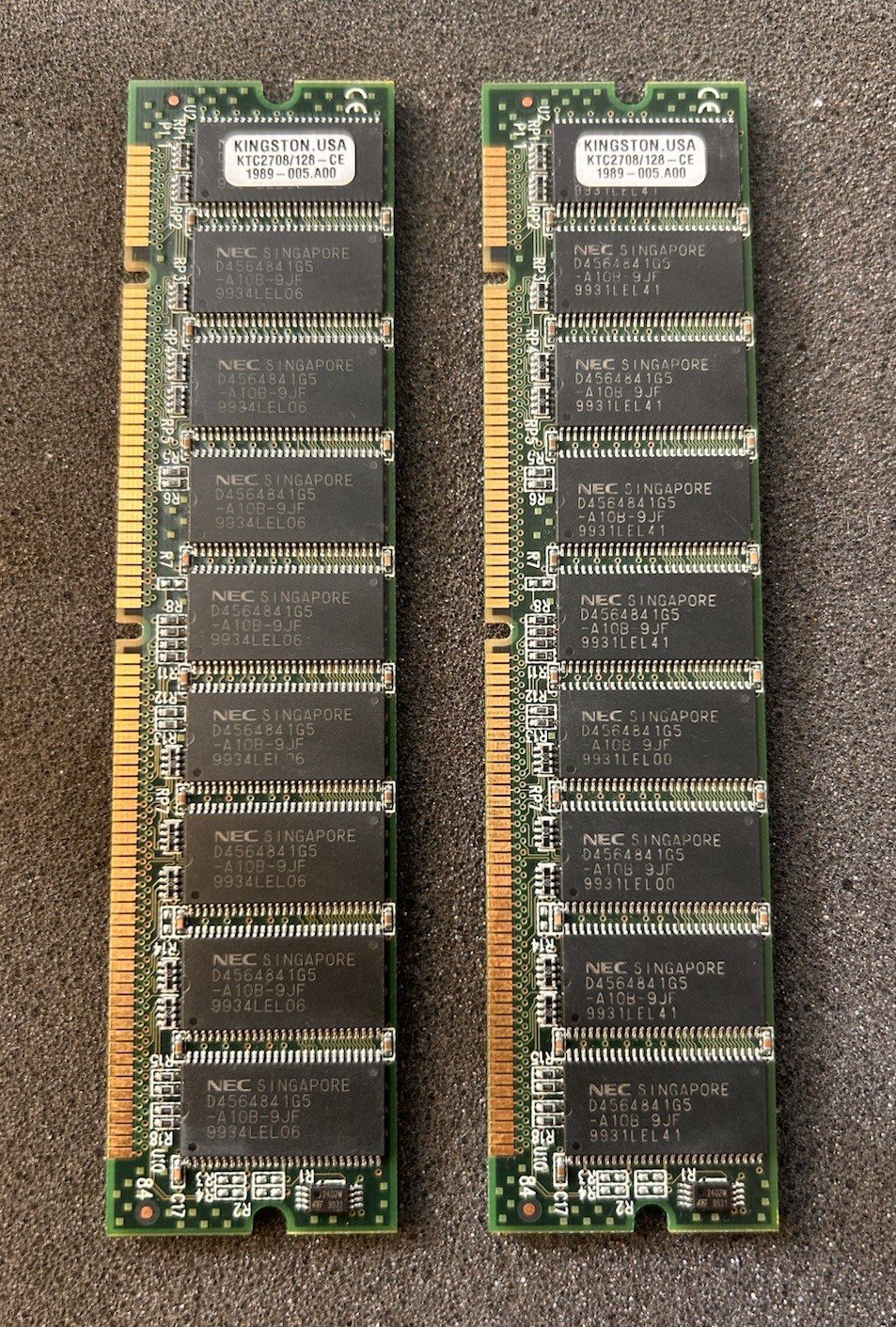 Pair Kingston KTC2708/128-CE Proprietary RAM Memory Modules 128MB Kit NEC Chips