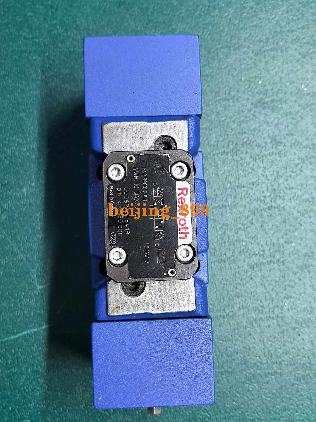 1PC NEW Rexroth solenoid valve R900529533 Fast transportation