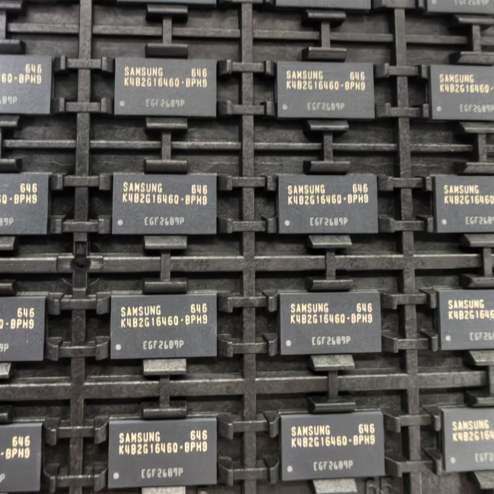 5PCS SAMSUNG K4B2G1646Q-BYMA 2Gb Q-die DDR3L SDRAM Only x16 New