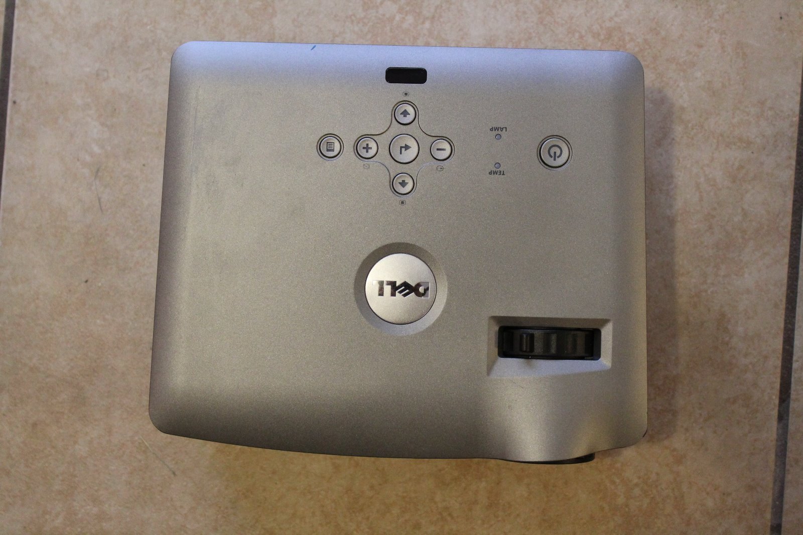 Dell 1800MP DLP Home Theater Projector Does Not Work Gray
