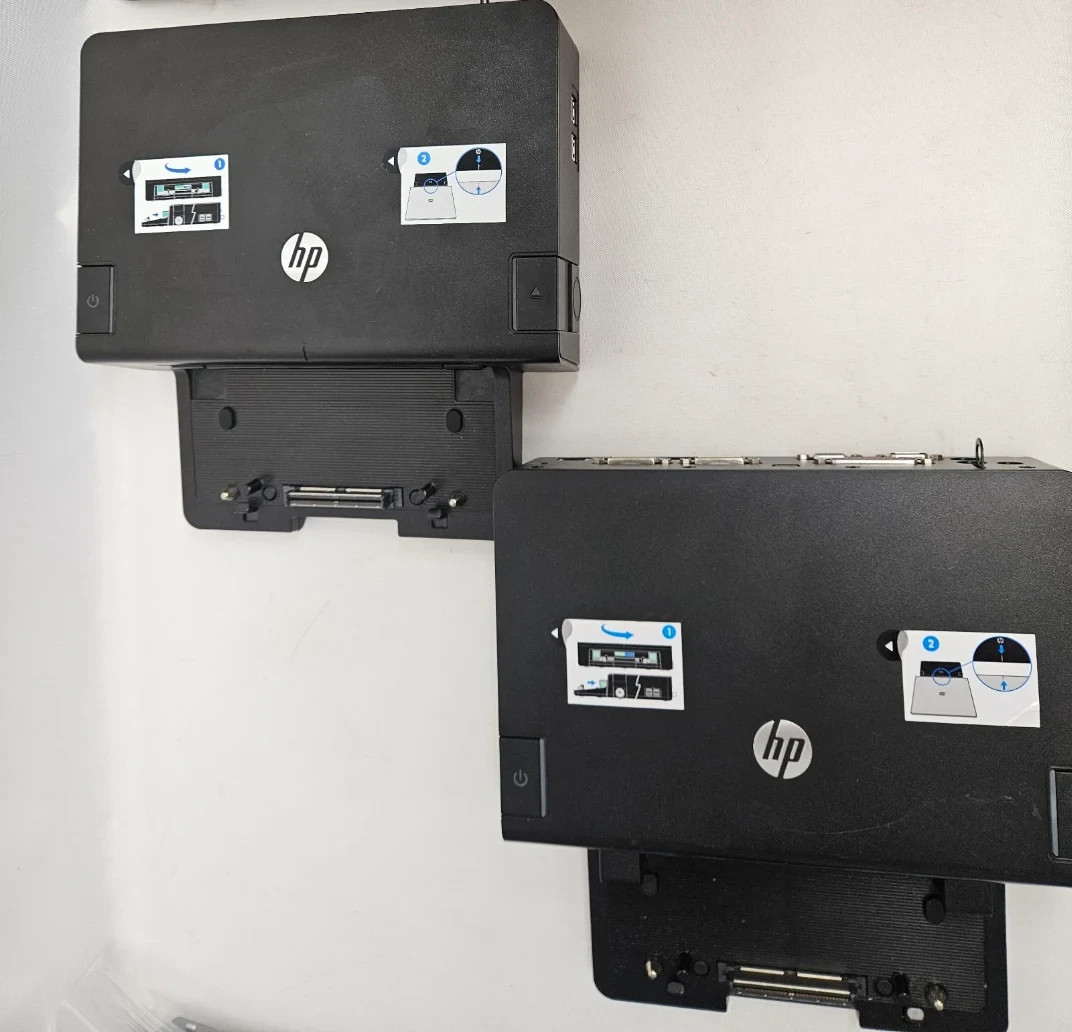 ***GREAT*** LOT OF 2 HP ADVANCED DOCKING STATION REGULATORY MODEL HSTNN-I10X