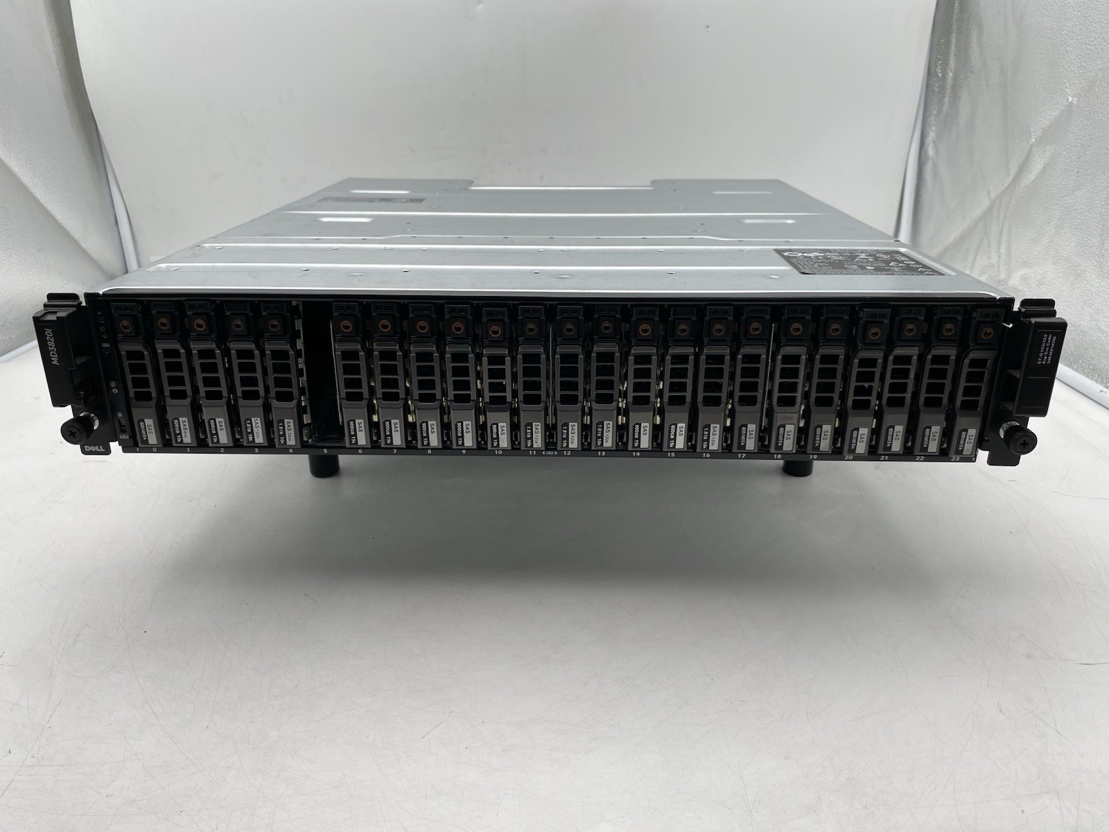 Dell Powervault MD3820i SAN Dual 10GB-ISCSI-2 Controllers NO HDD