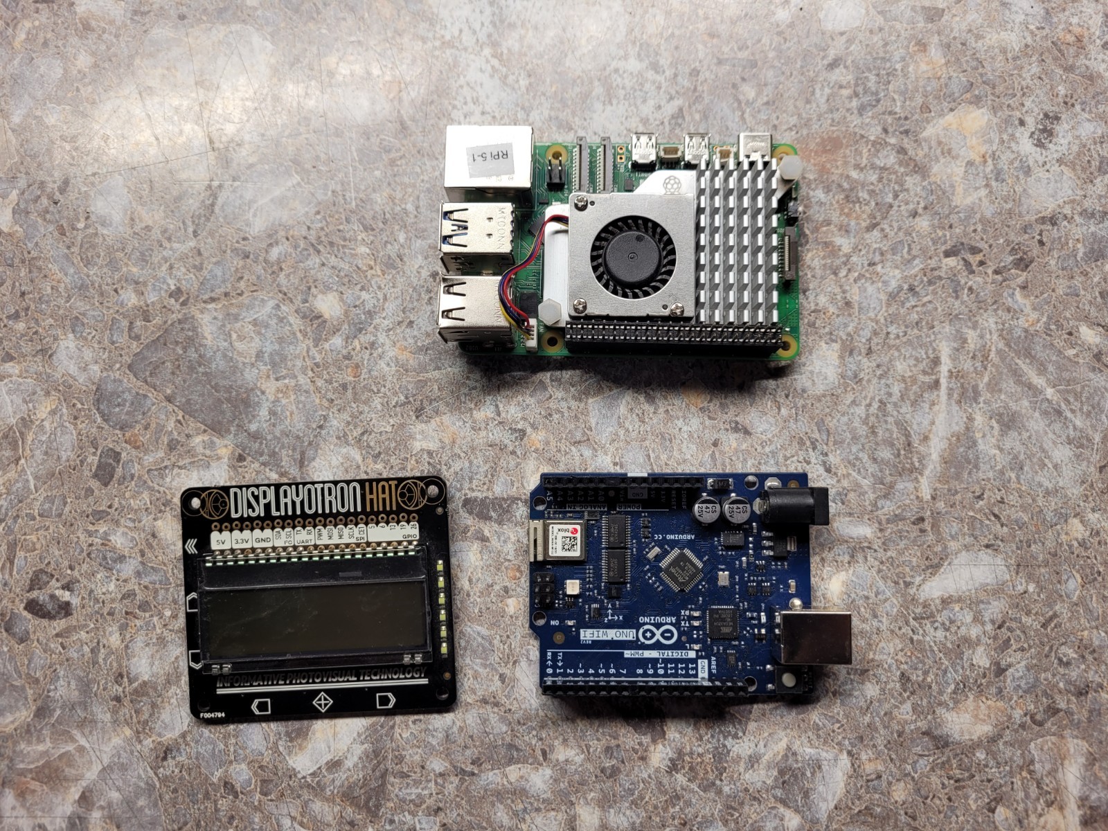 Raspberry Pi 5 Model B 8GB with Active Cooler UNTESTED with Extra Parts