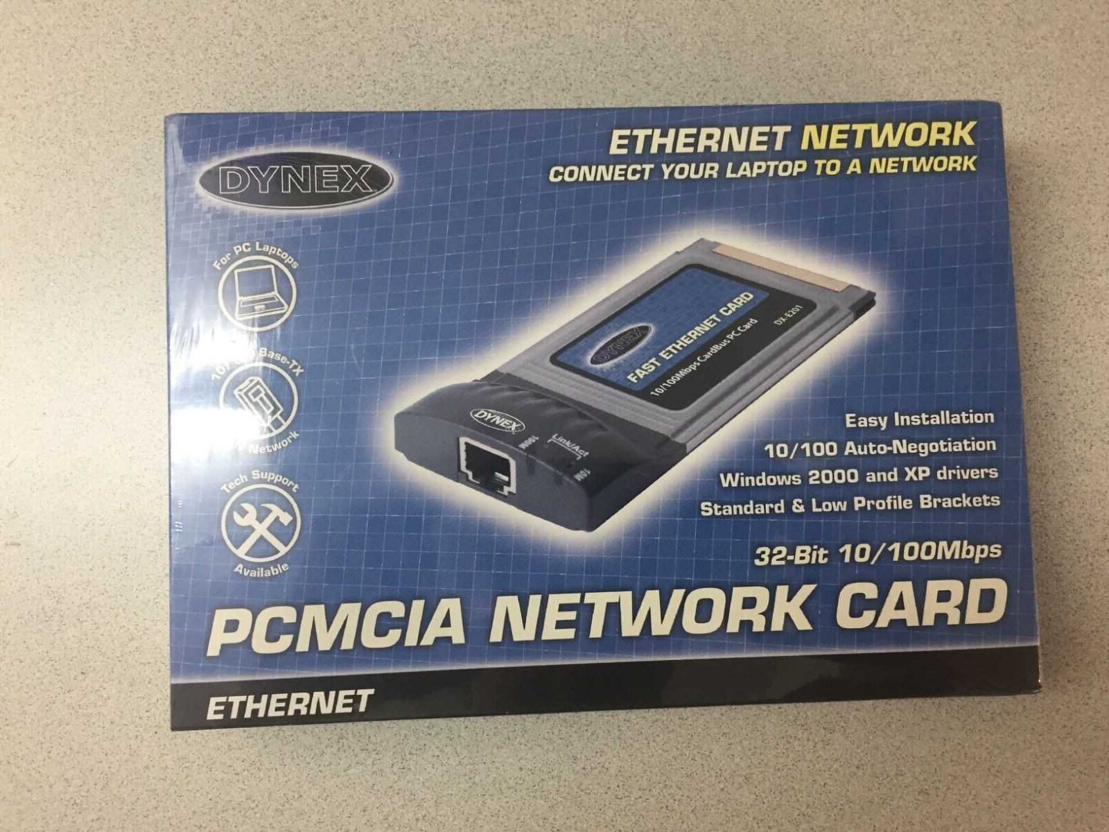 Dynex (DX-E201) Fast Ethernet Card Link / Act 10/100Mbps CardBus PC Card