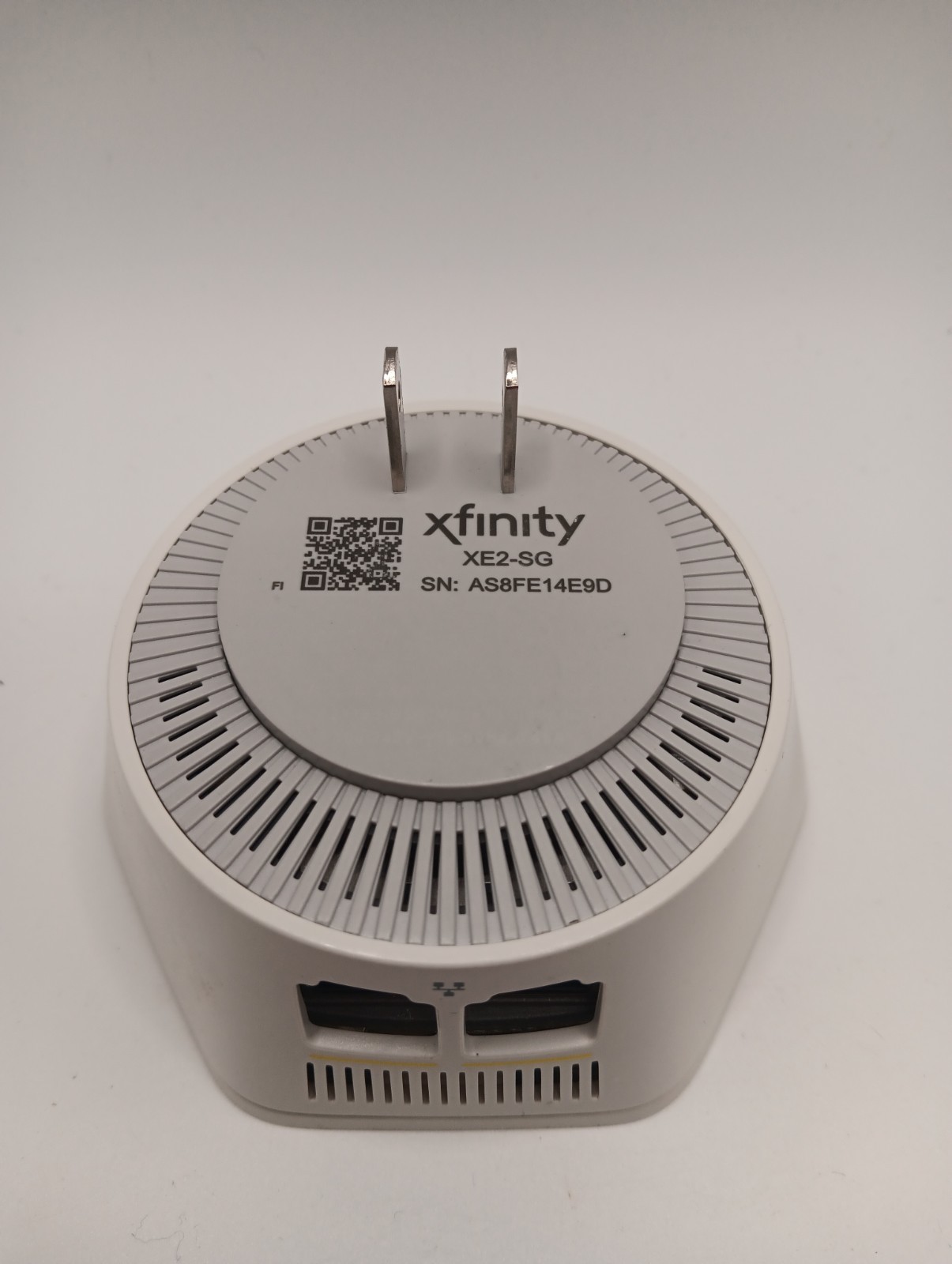 Comcast Xfinity XFI WIFI Pod EXTENDER REPEATER BOOSTER MESH 2nd Gen XE2-SG used