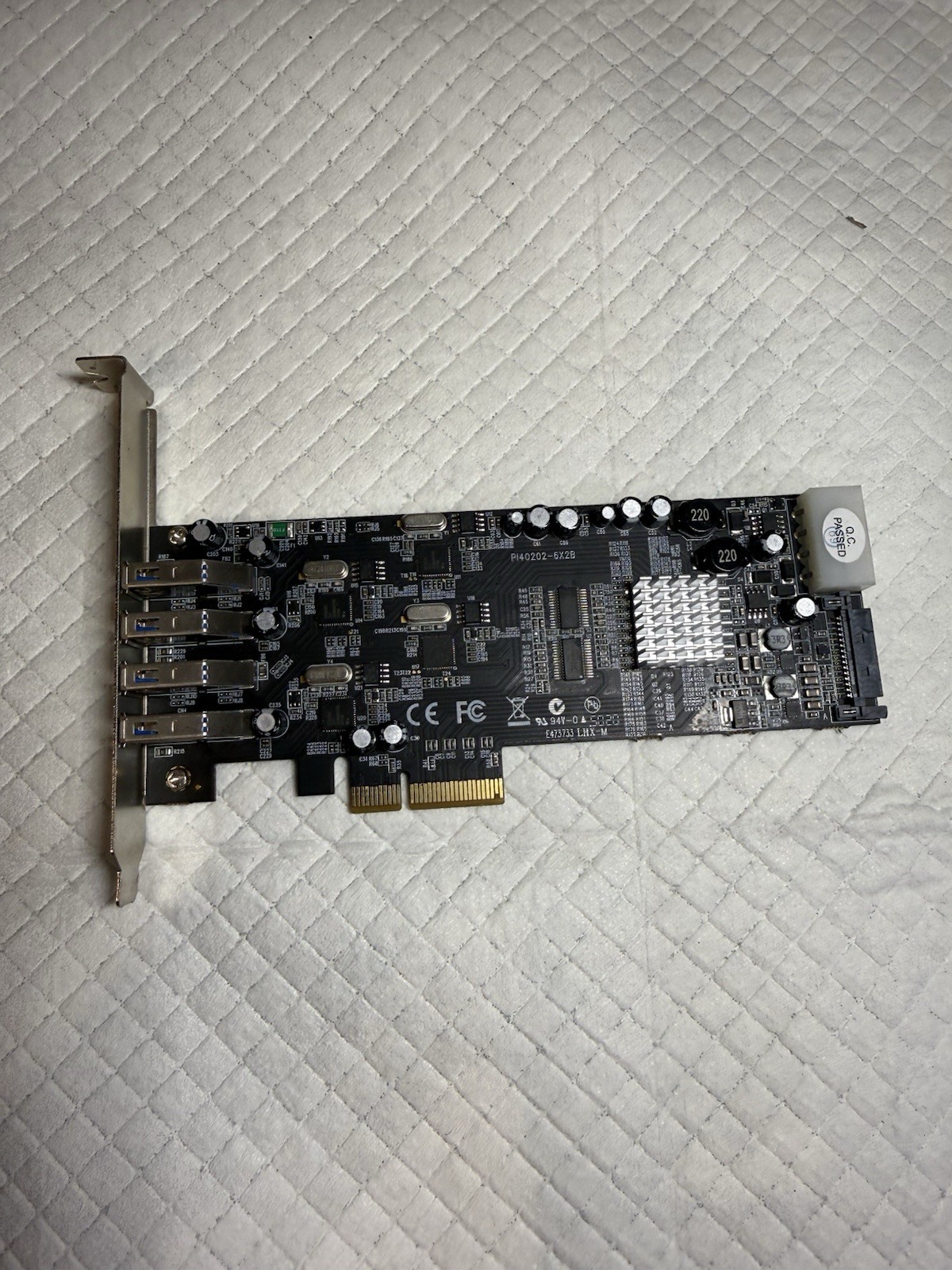StarTech.com PEXUSB3S4V 4 Port PCI Express PCIe USB 3.0 Controller