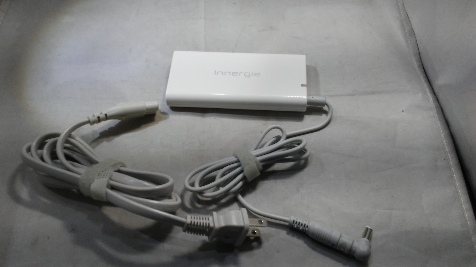 Innergie mCube Lite ADP-70AB AA 65W Universal Notebook Charger W/ 1 Tip ONLY