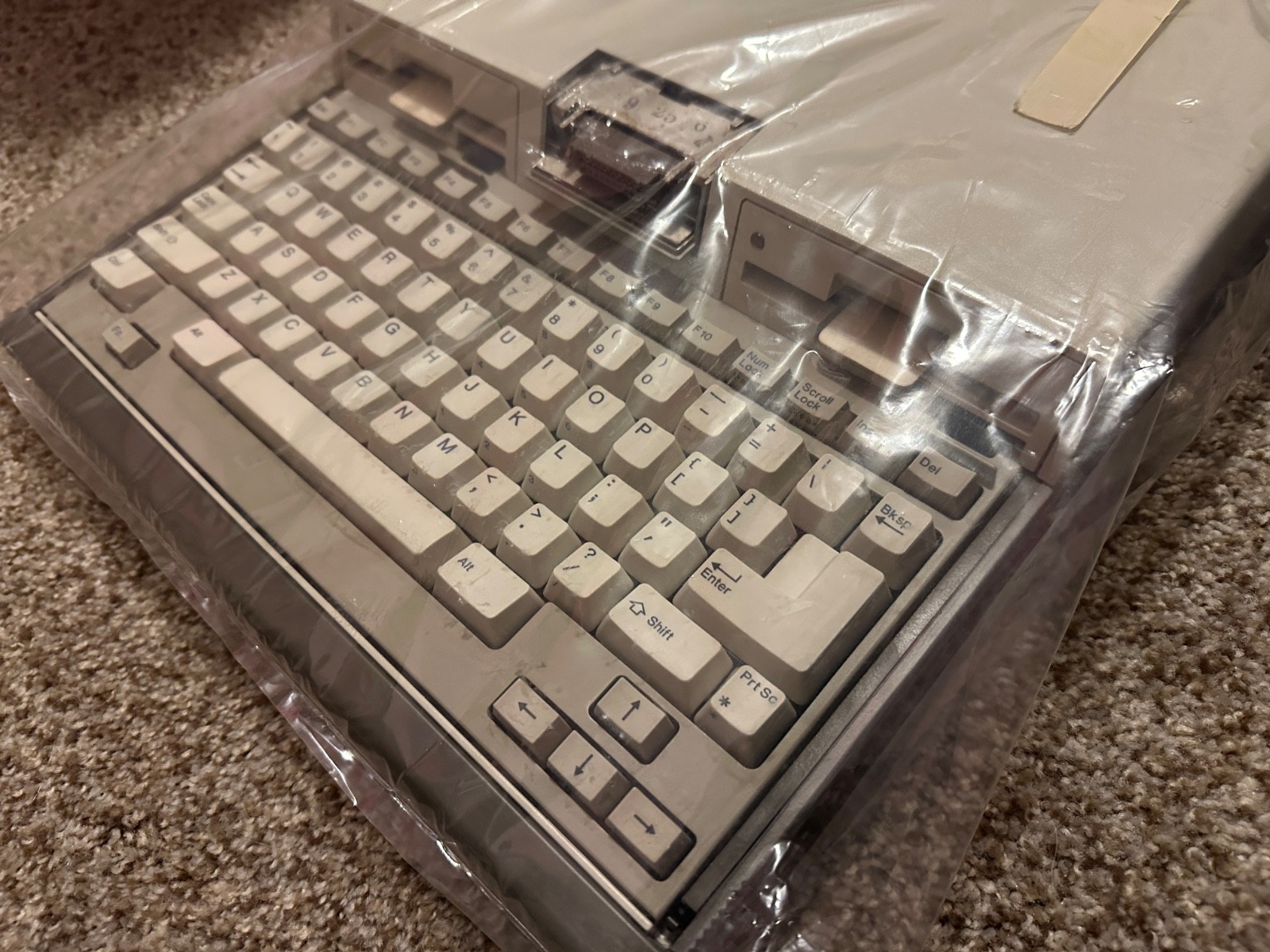 SEALED/NEW Vintage IBM PC Convertible 5140 unit - No display or power adapter