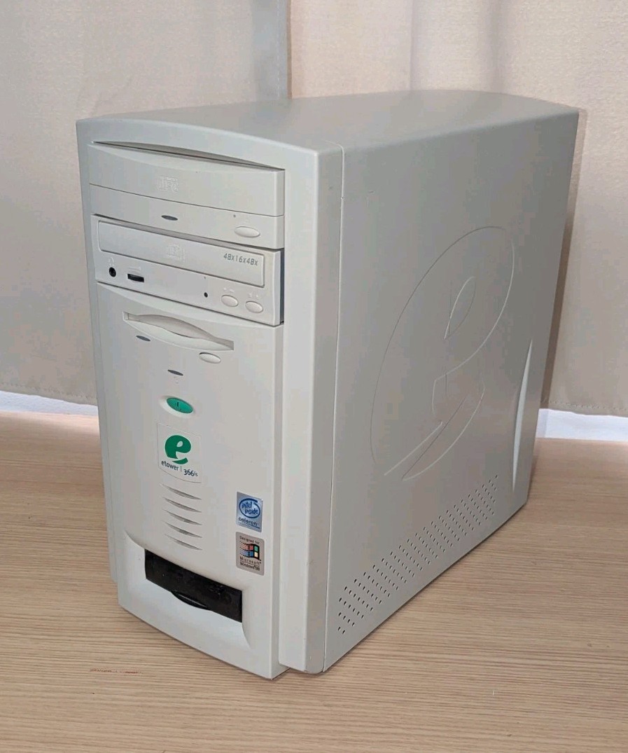 Vintage eMachines eTower 366is PC Beige Case Windows 98 166mb Retro WORKING