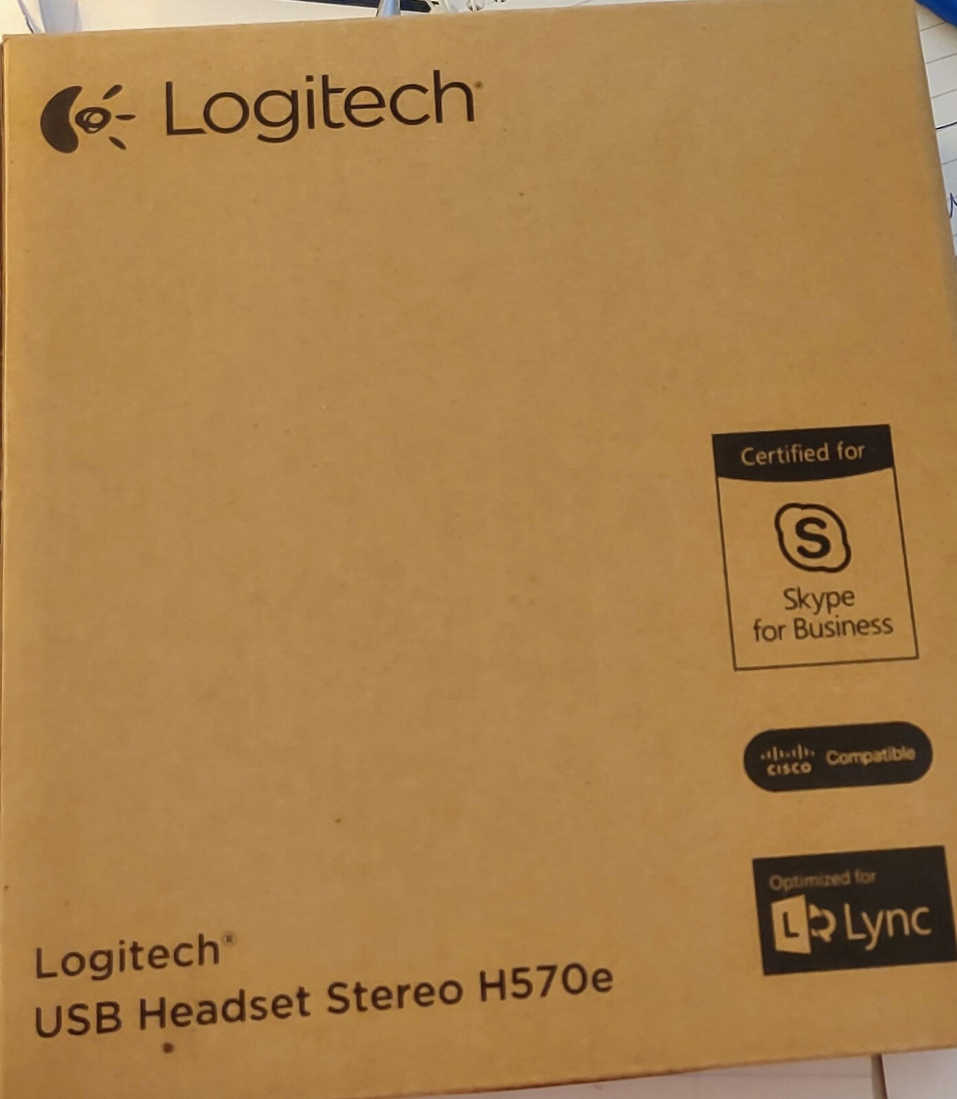 Logitech USB Headset Stereo H570e for Windows and Mac OS. P/N: 981-000574