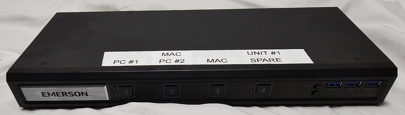 Emerson Avocent SV 4-Port HDMI KVM Switch (SV240H)