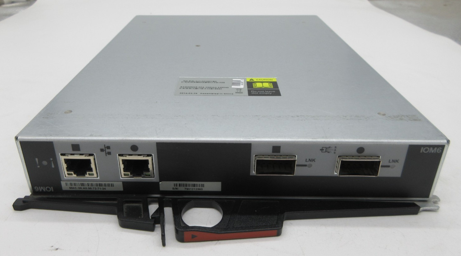 NetApp 111-00190+B0 IOM6 (I/O Module 6) storage controller module